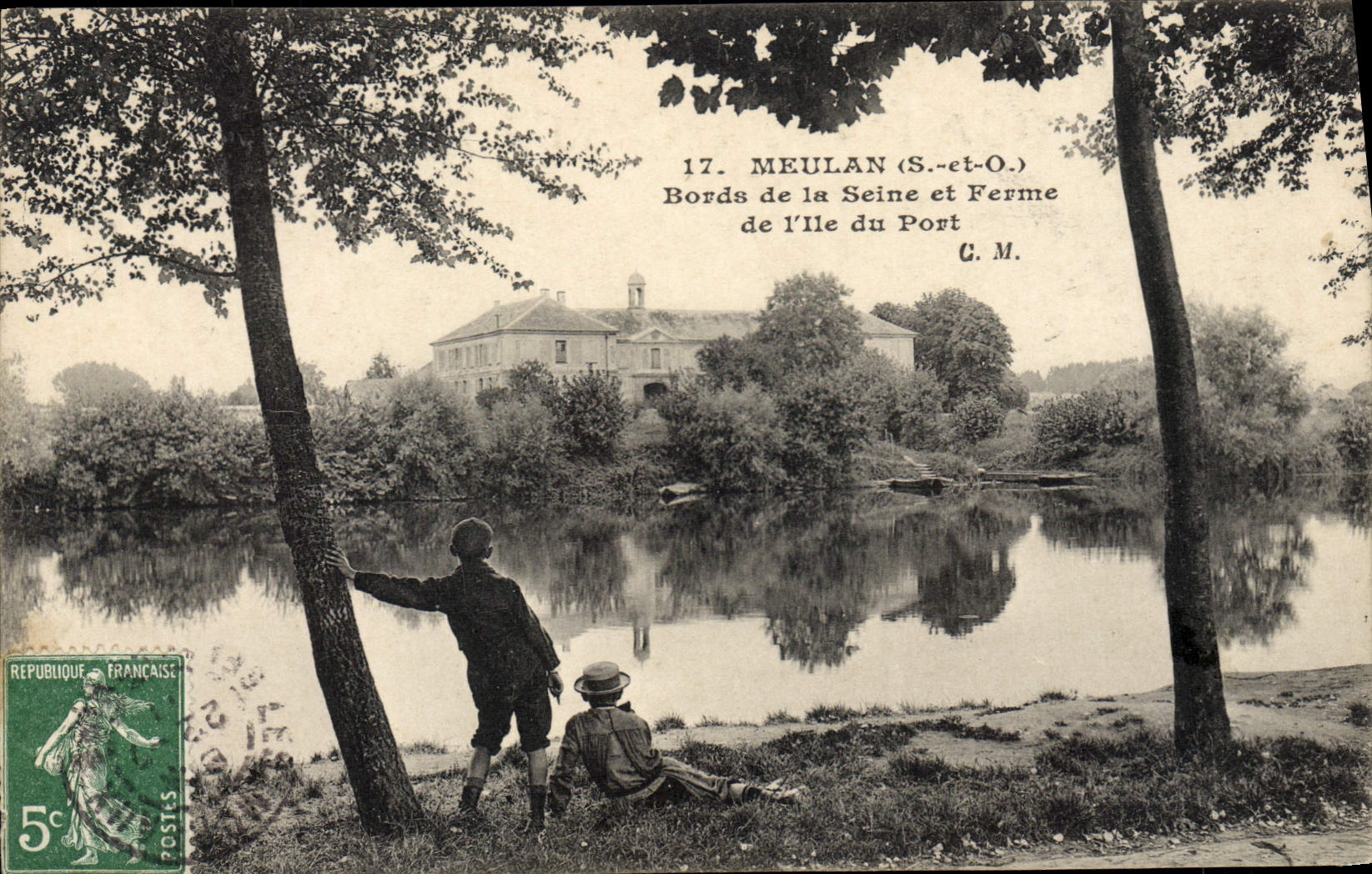 CPA Meulan (S et O) Bords de la Seine et Ferme de l'Ile du Port