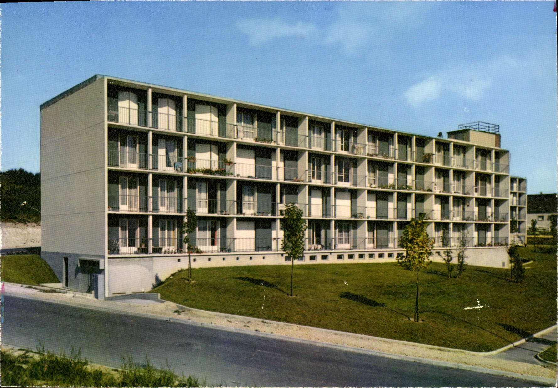 CPSM Limay (Yvelines) Residence des Croms