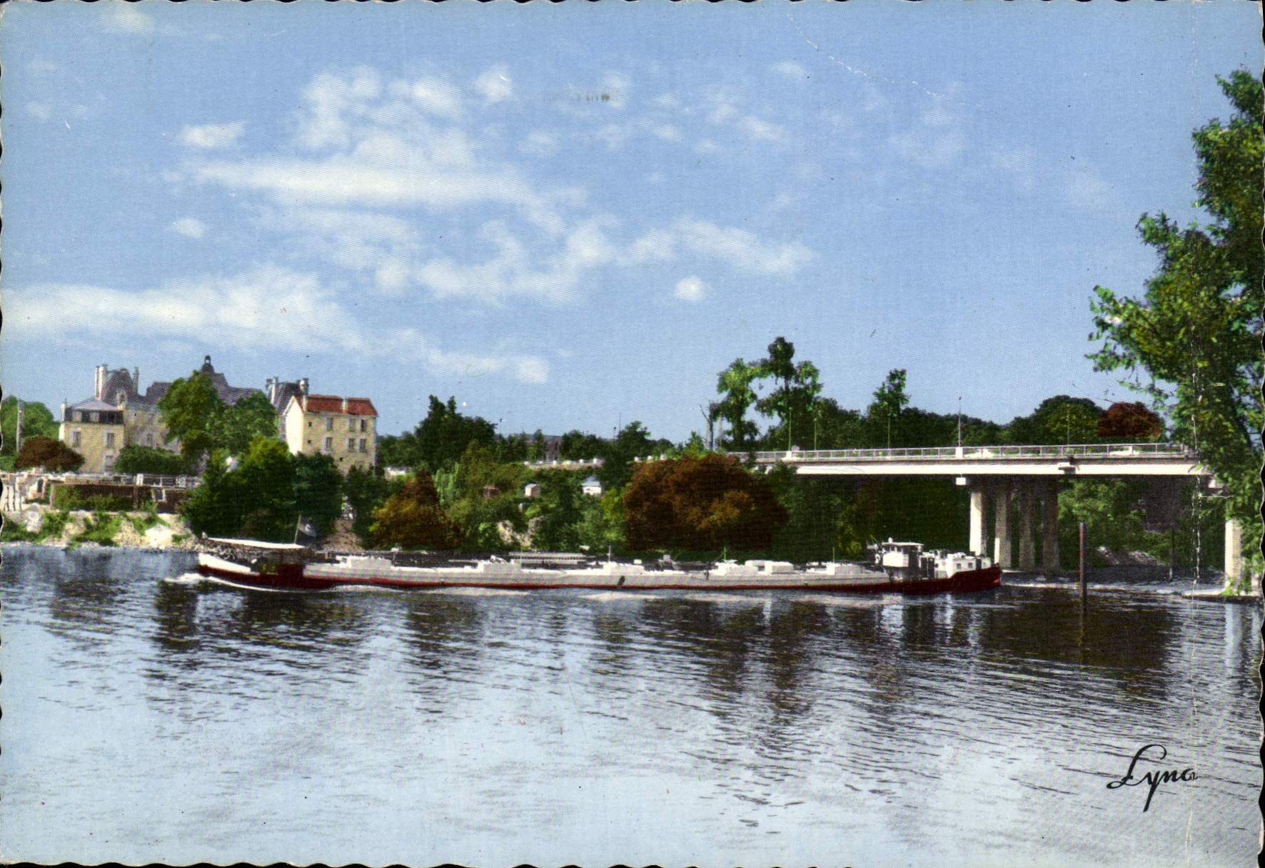 CPSM Sartrouville (Yvelines) Bords de Seine