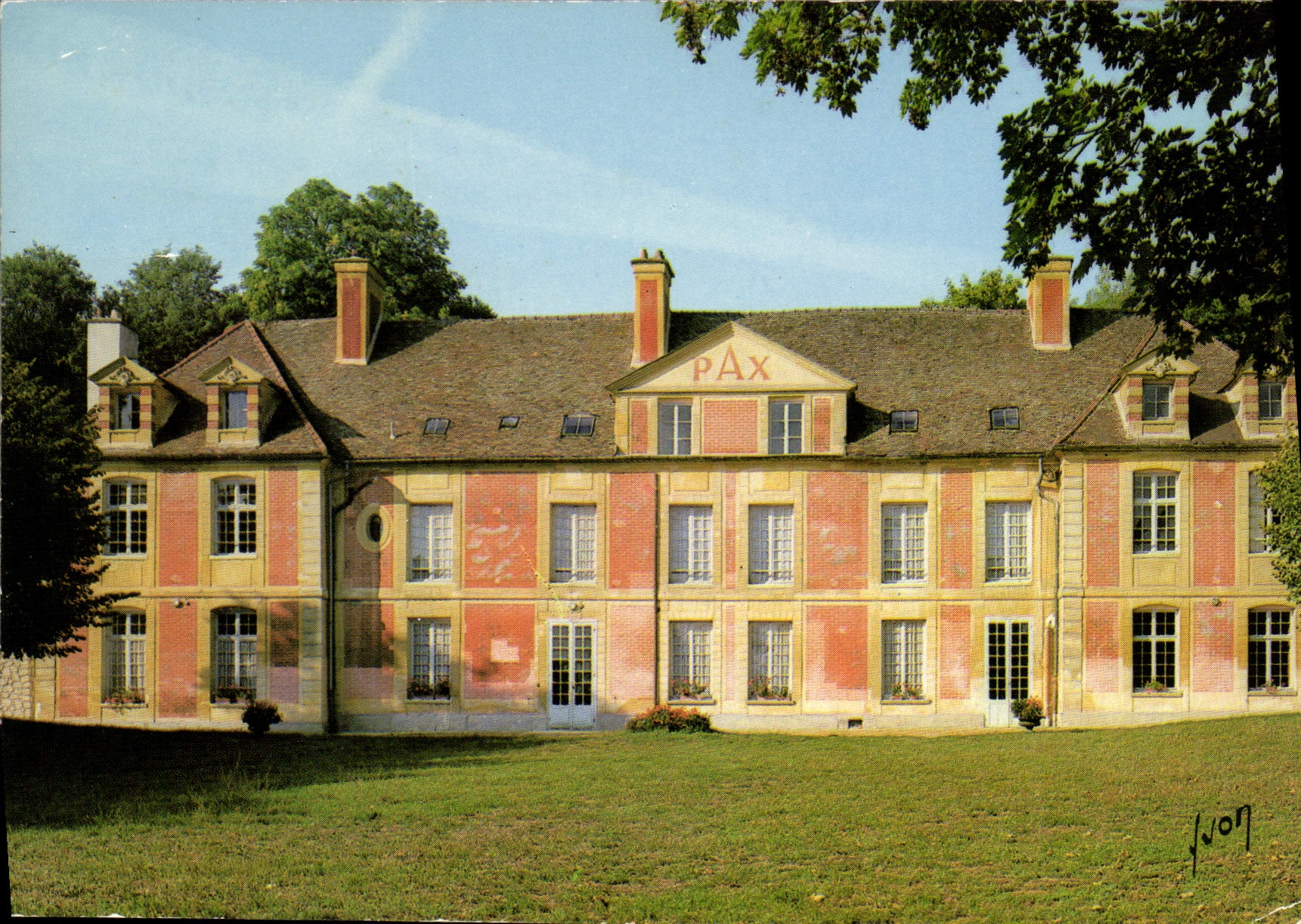 CPSM Maule (Yvelines) Le Buat Centre de Formation Professionnelle