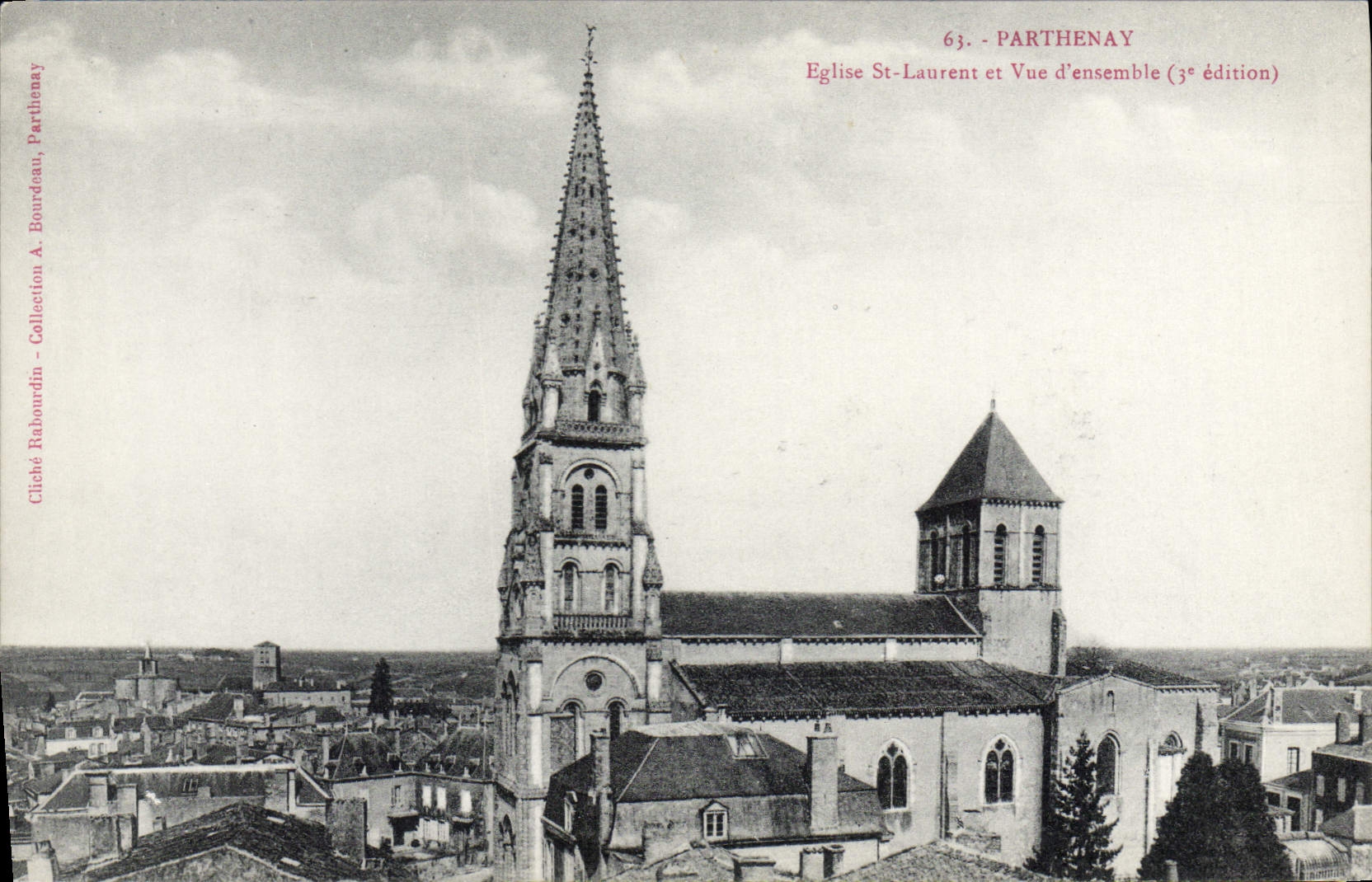 CPA Parthenay Eglise St Laurent et Vue d'ensemble (3e edition)