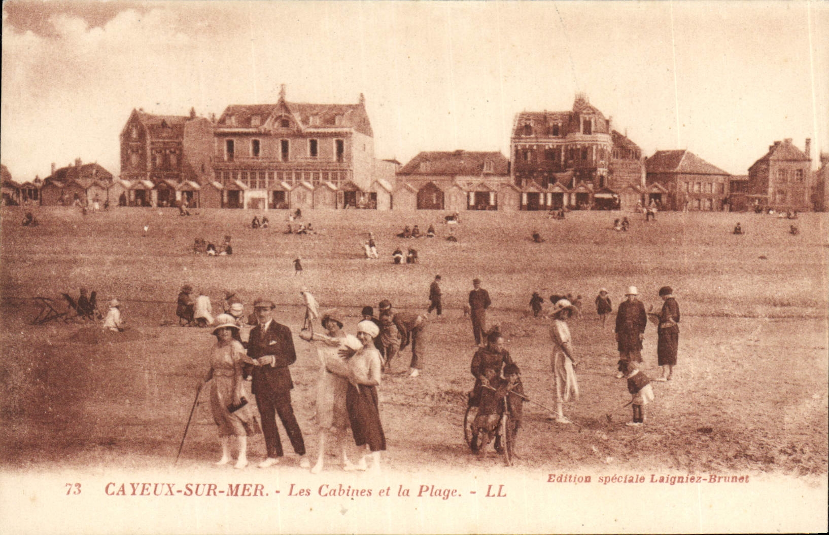 CPA Cayeux sur Mer Les Cabines et la Plage