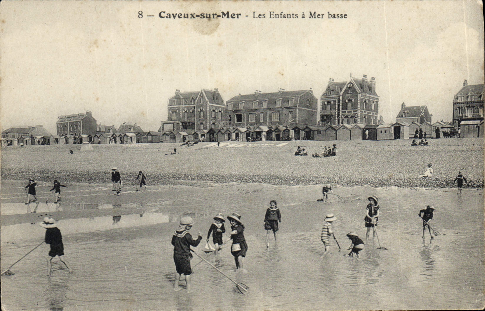 CPA Cayeux sur Mer Les Enfants a Mer basse