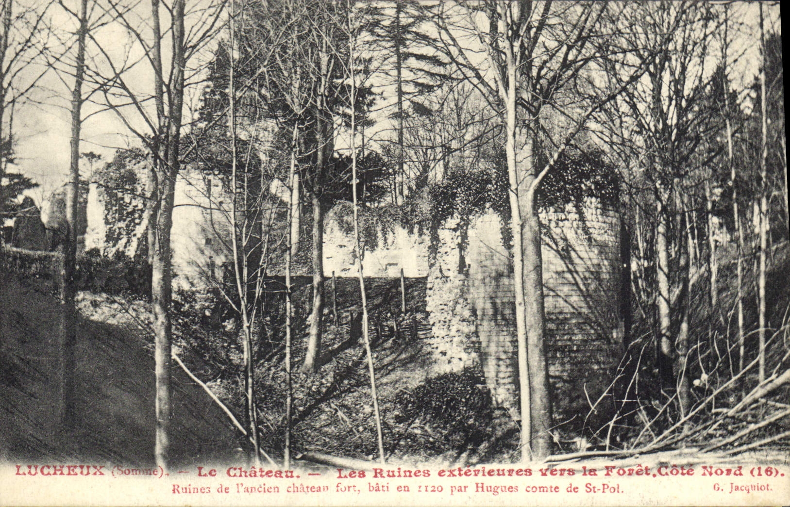 CPA Lucheux (Somme) Le Chateau Les Ruines exterieures vers la Foret Cote Nord