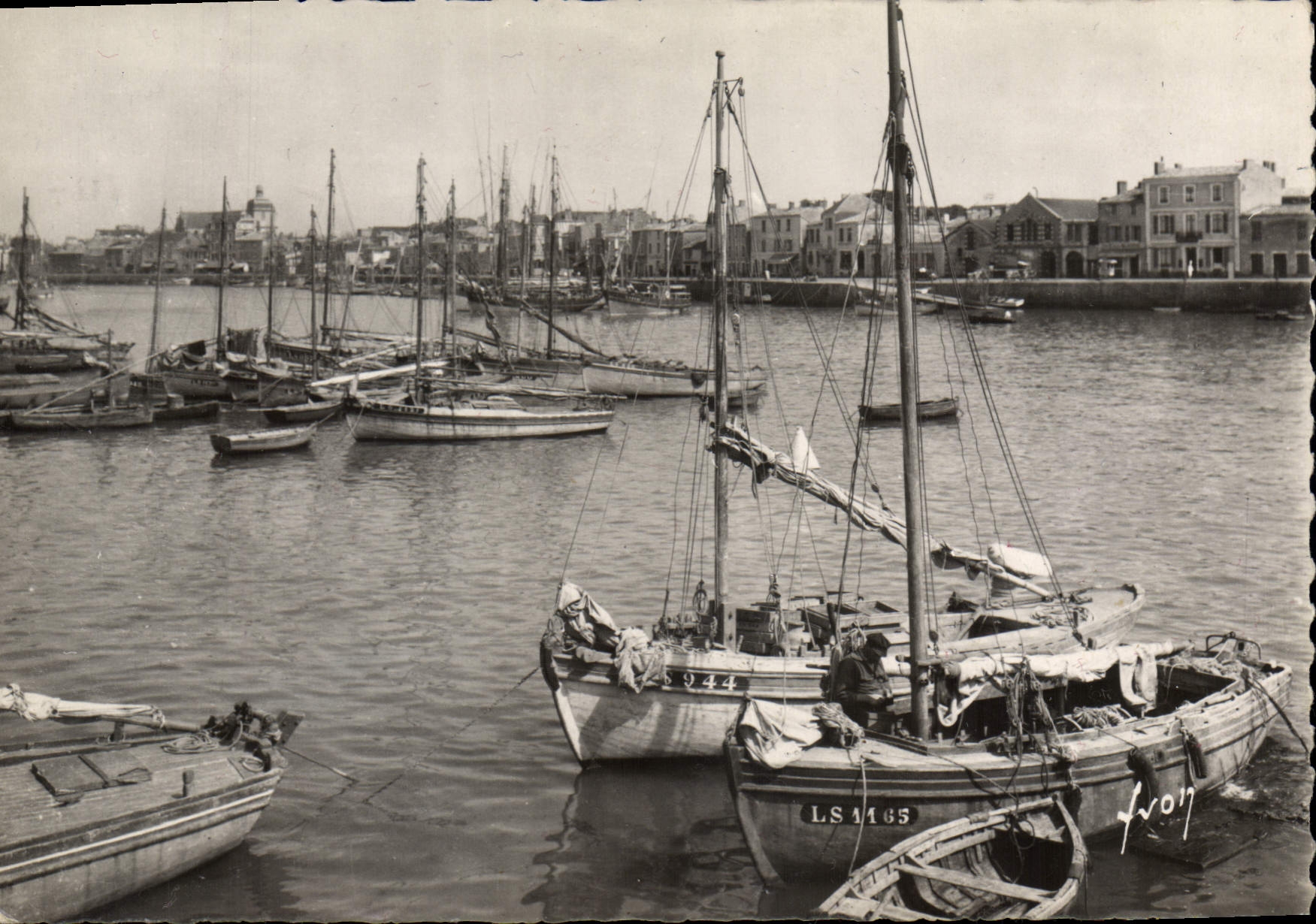 CPSM Les Sables D'Olonne Vendee le Port