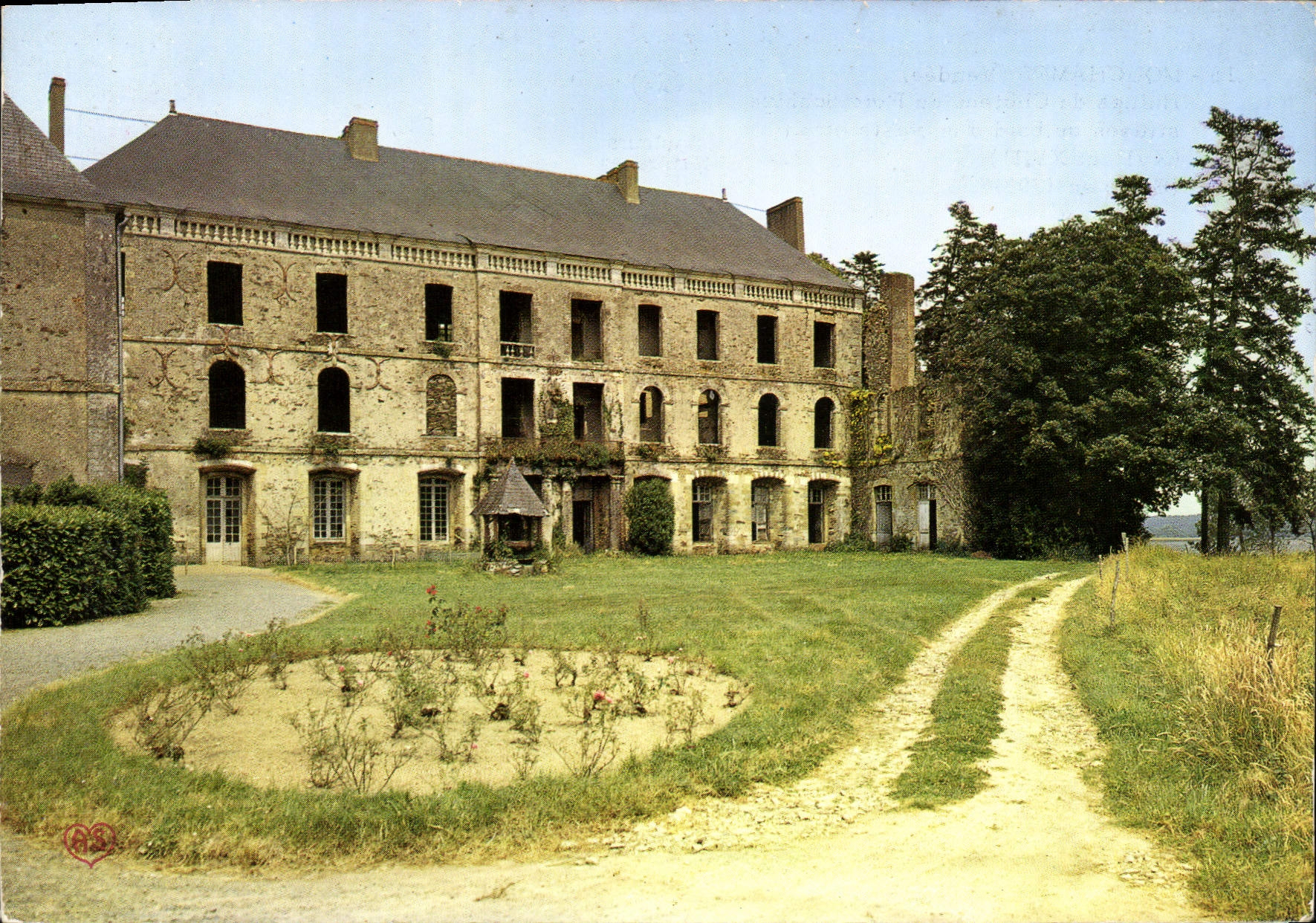 CPSM Mouchamps Vendee Ruines du Chateau du Parc Soubise