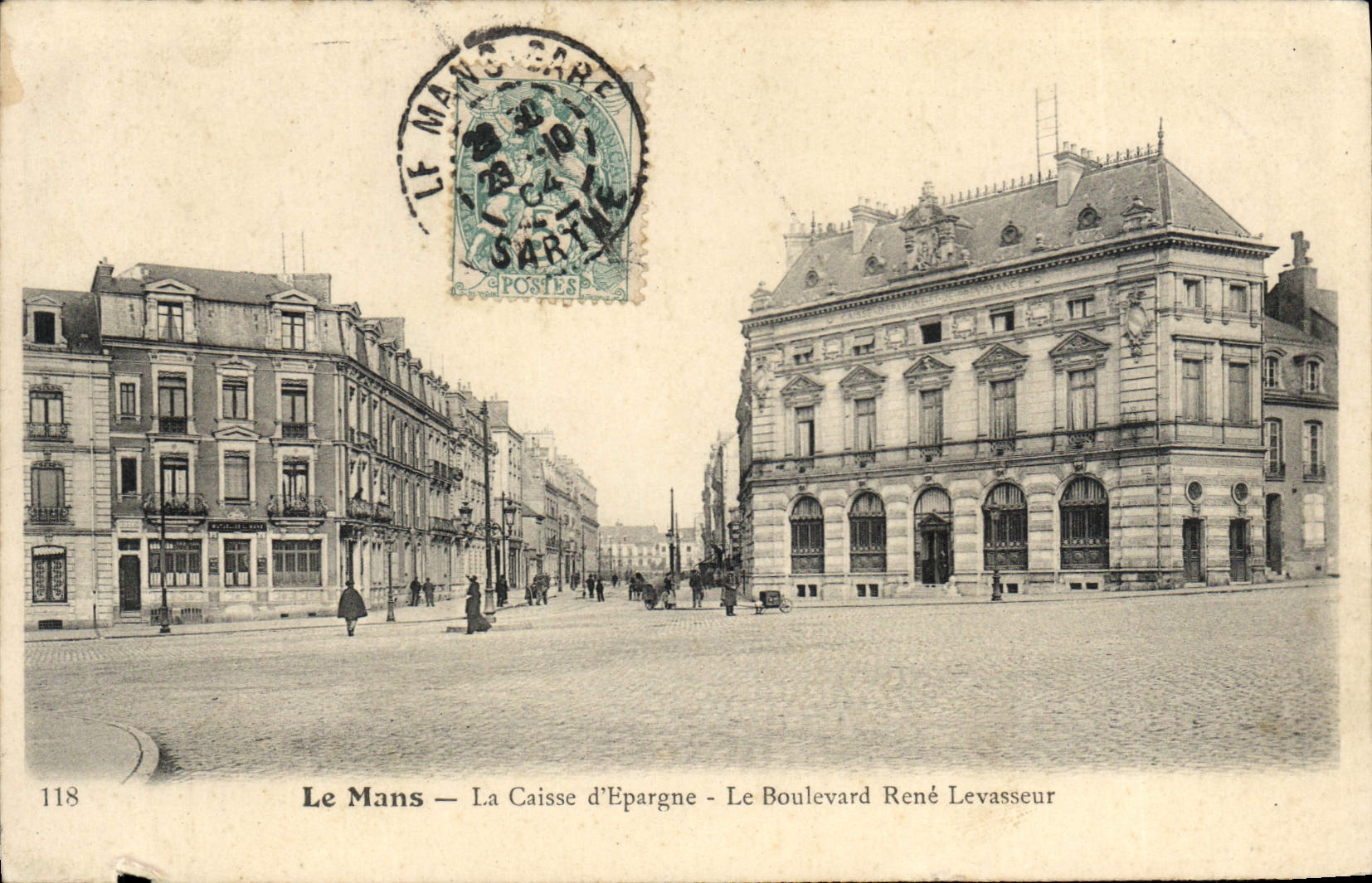 CPA Le Mans La Caisse d'Epargne Le Boulevard Rene Levasseur