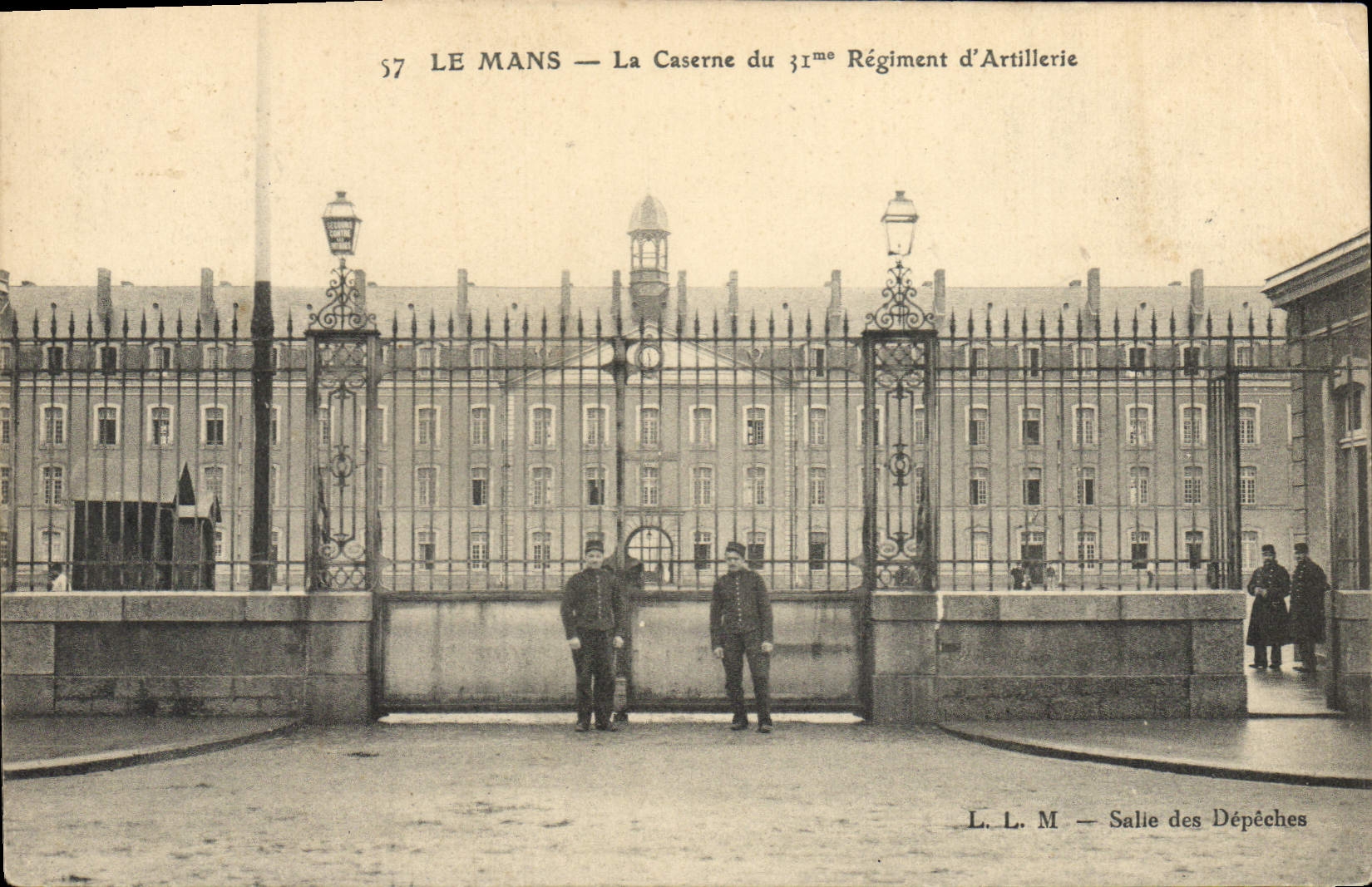 CPA Le Mans La Caserne 31ème artillerie