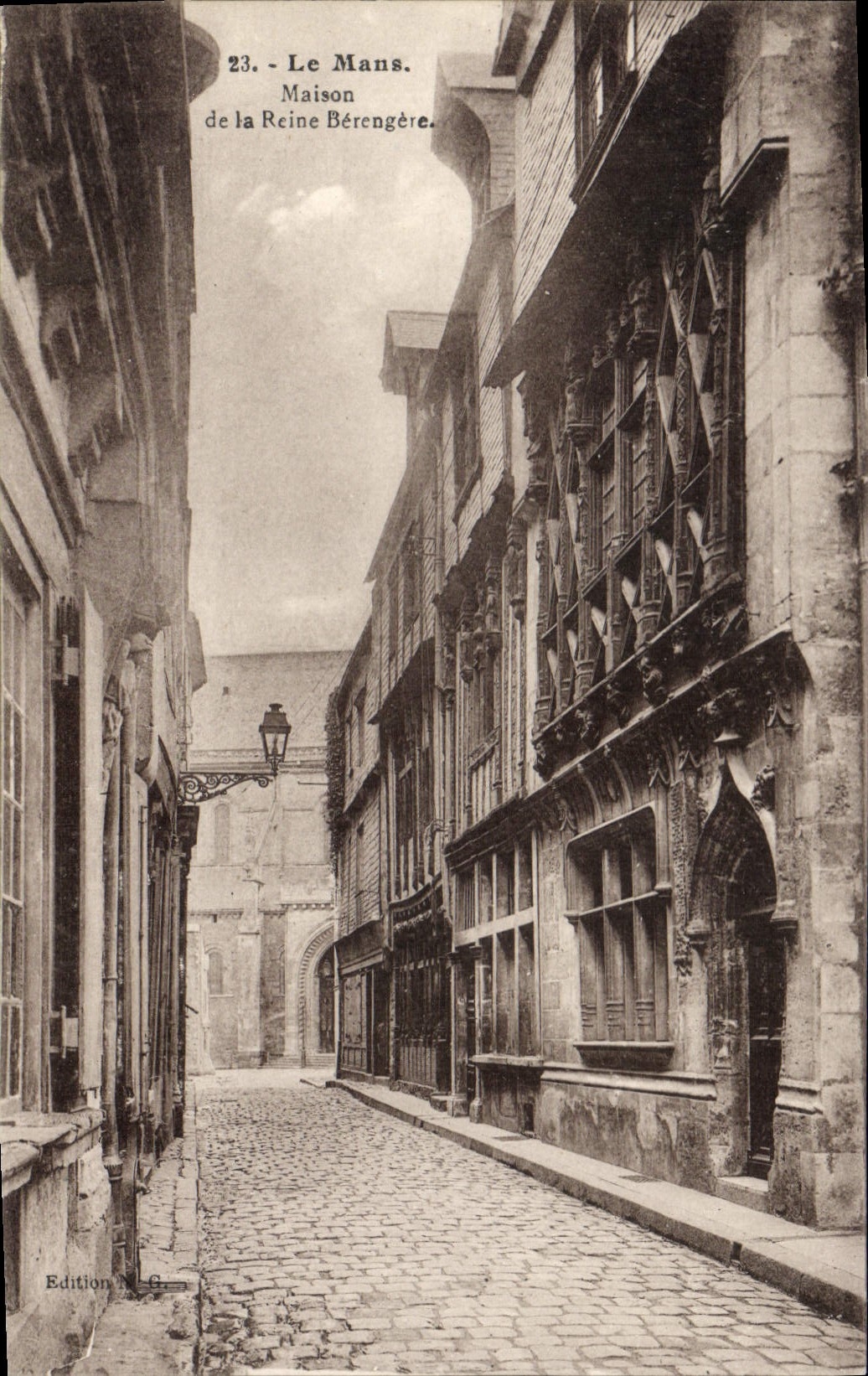 CPA Le Mans Maison de la Reine Berengere 