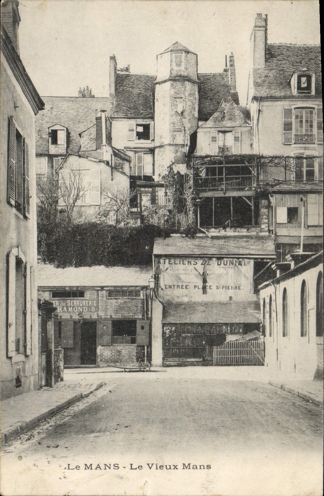 CPA Le Mans Le Vieux Mans 