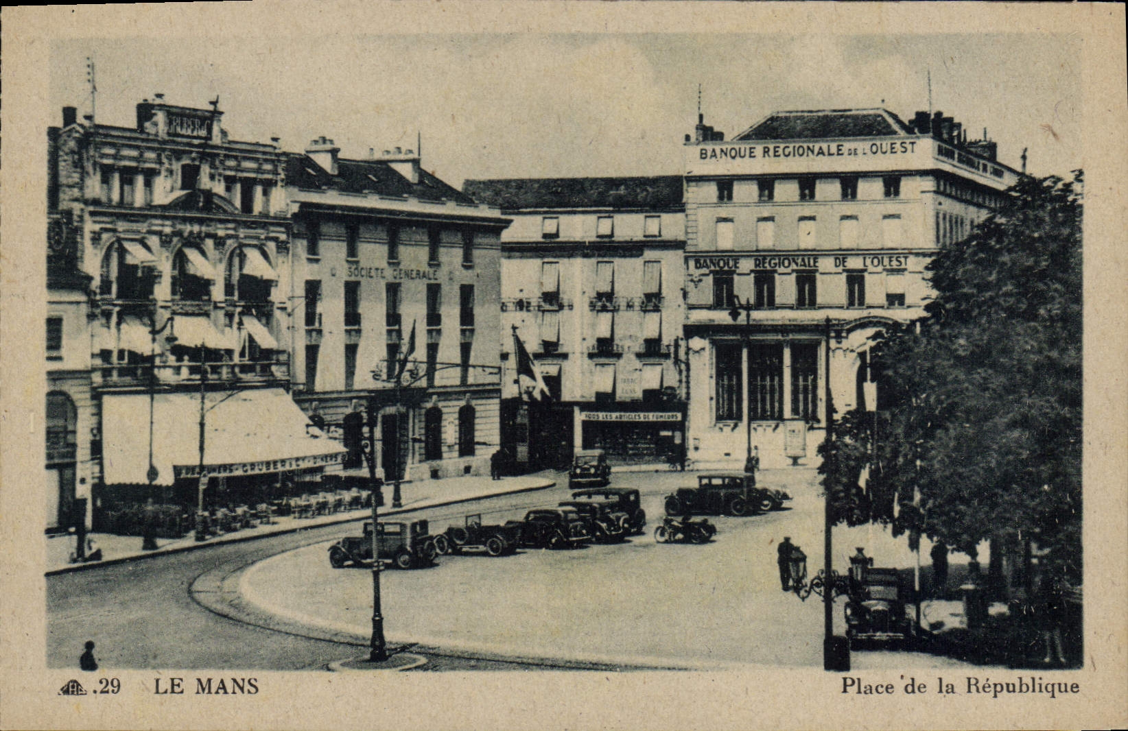CPA Le Mans Place de la Republique 