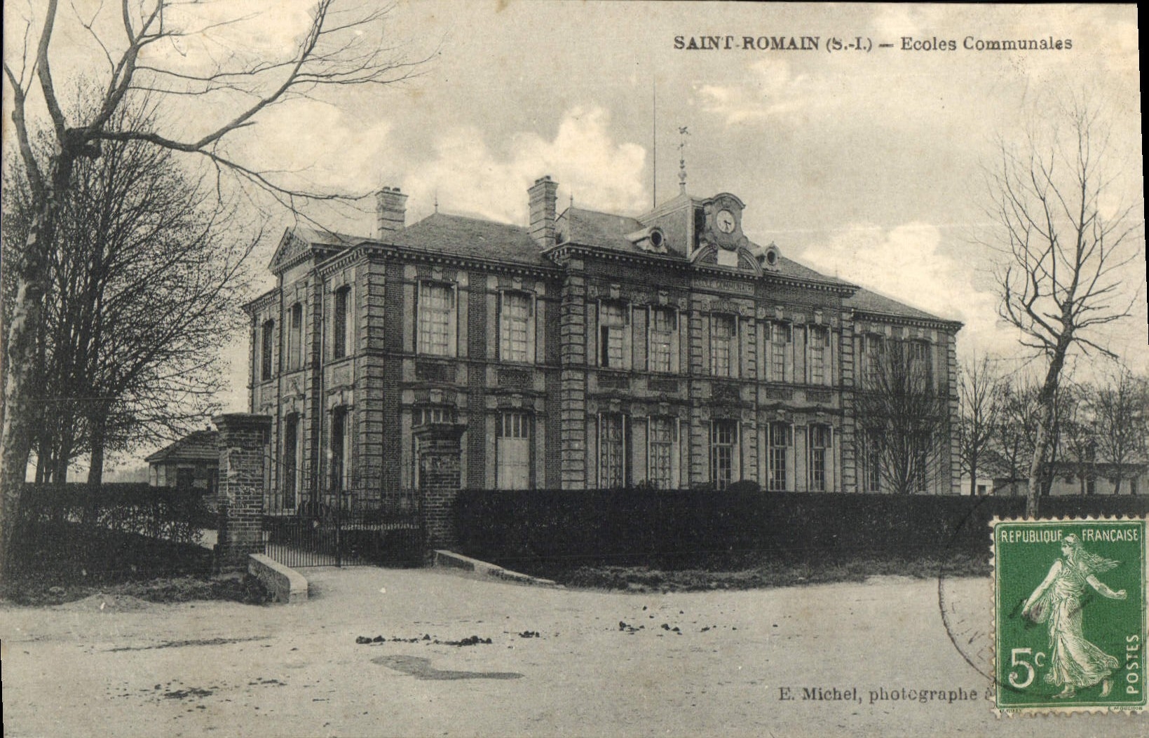 CPA Saint Romain S L Ecoles Communales