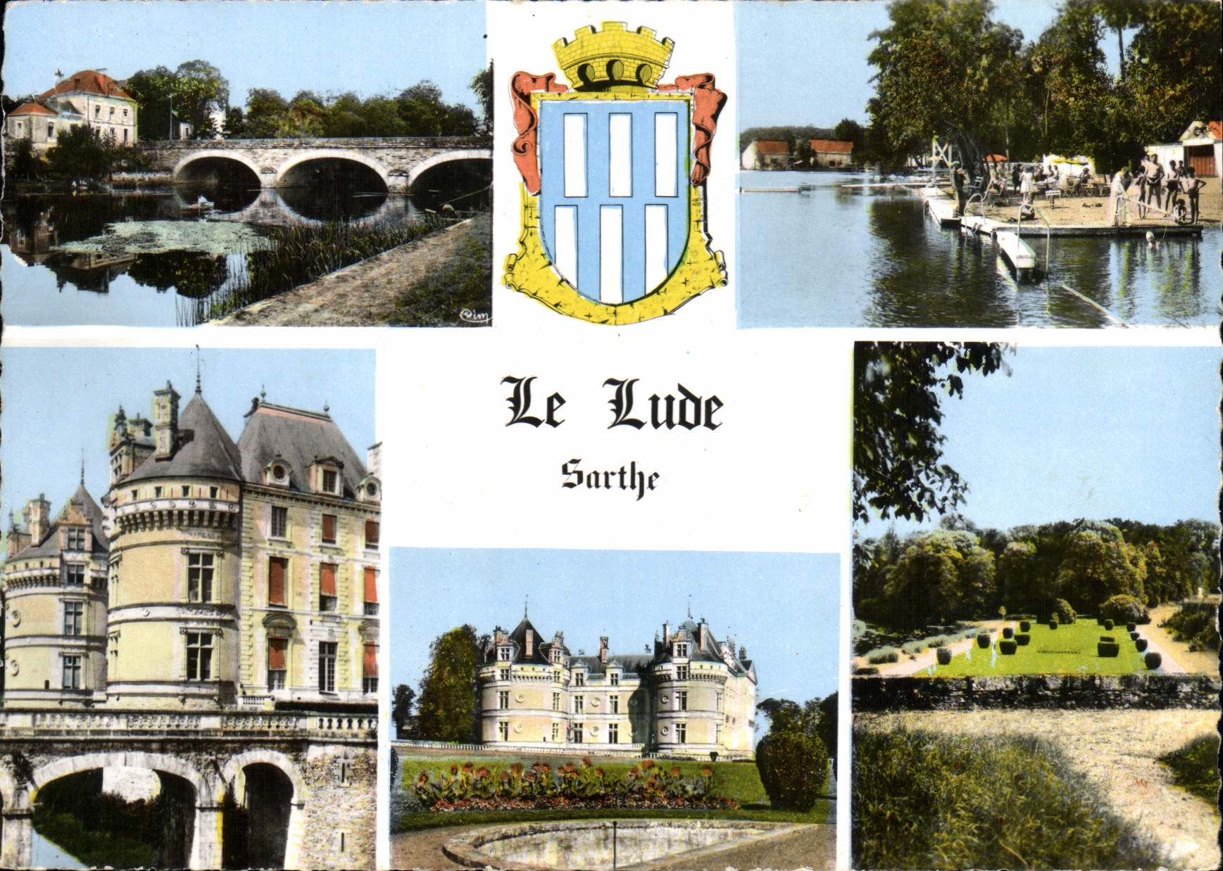 CPSM Le Lude Sarthe le Pont sur le Loir Le Chateau facades Est et Sud La terrasse