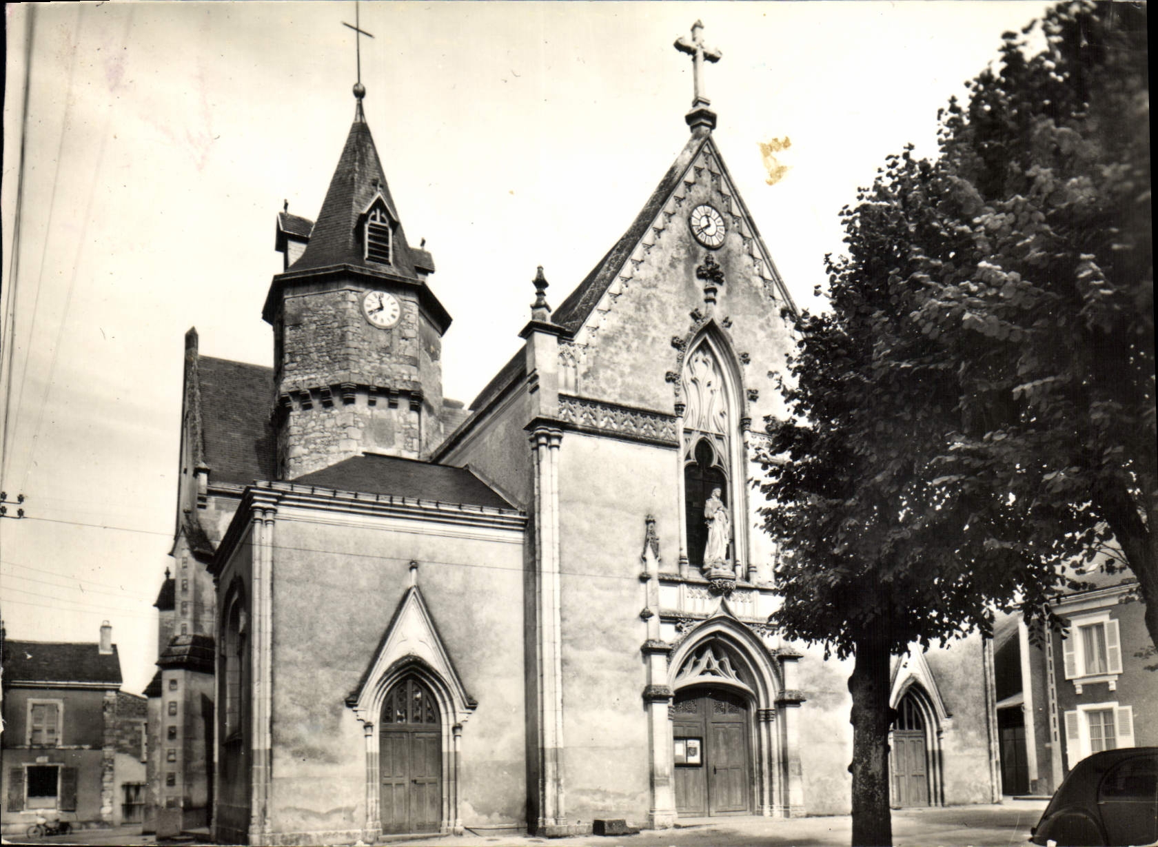 CPSM Cerans Foulletourte Sarthe l'Eglise