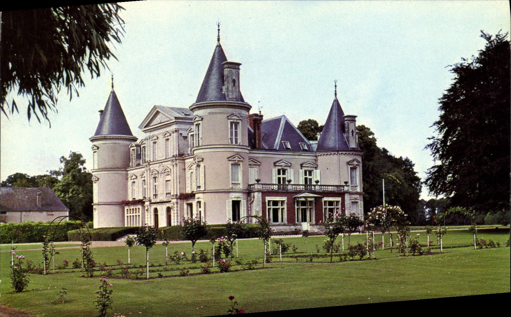 CPSM Savigne l'Eveque Chateau du Mesnil