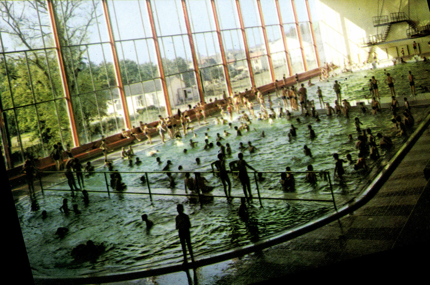 CPSM Le Mans Sarthe la piscine Municipale Bassin d'hiver 