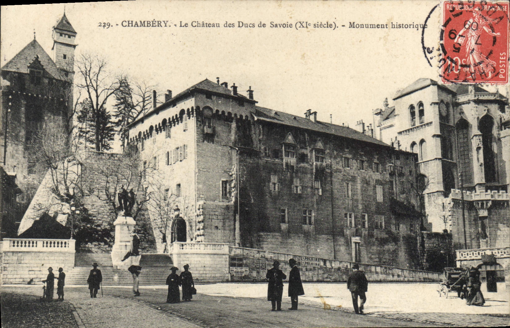 CPA Chambery le chateau des Ducs de Savoie Xi siecle Monument historique 