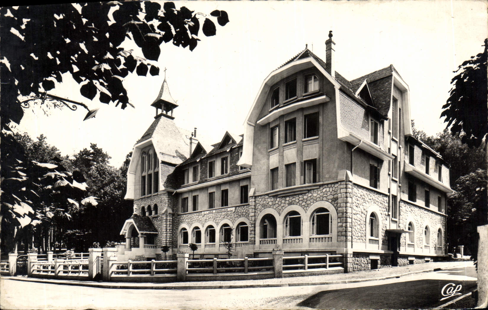 CPA Aix les Bains l'eglise 