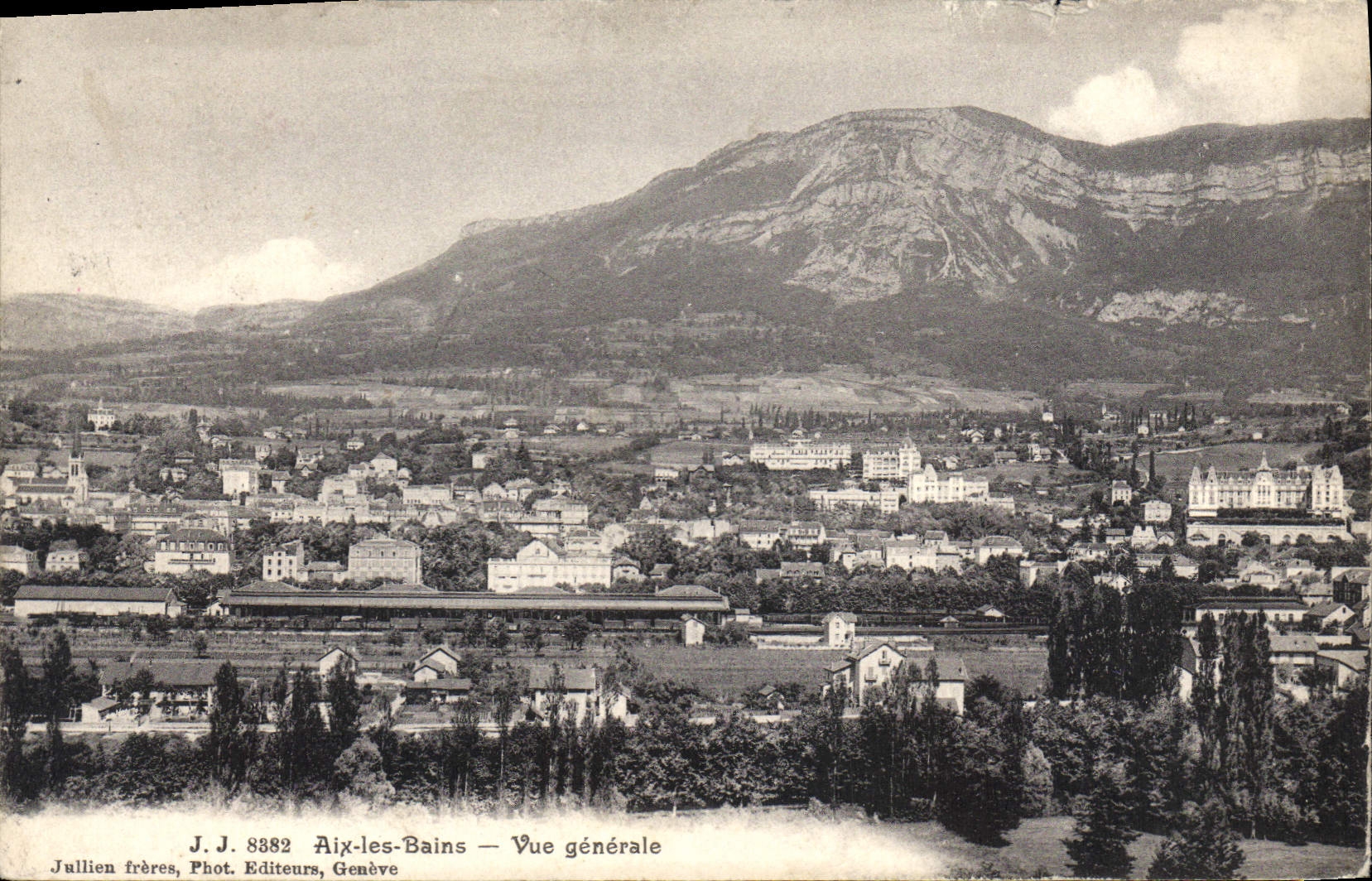 CPA Aix les Bains vue generale 