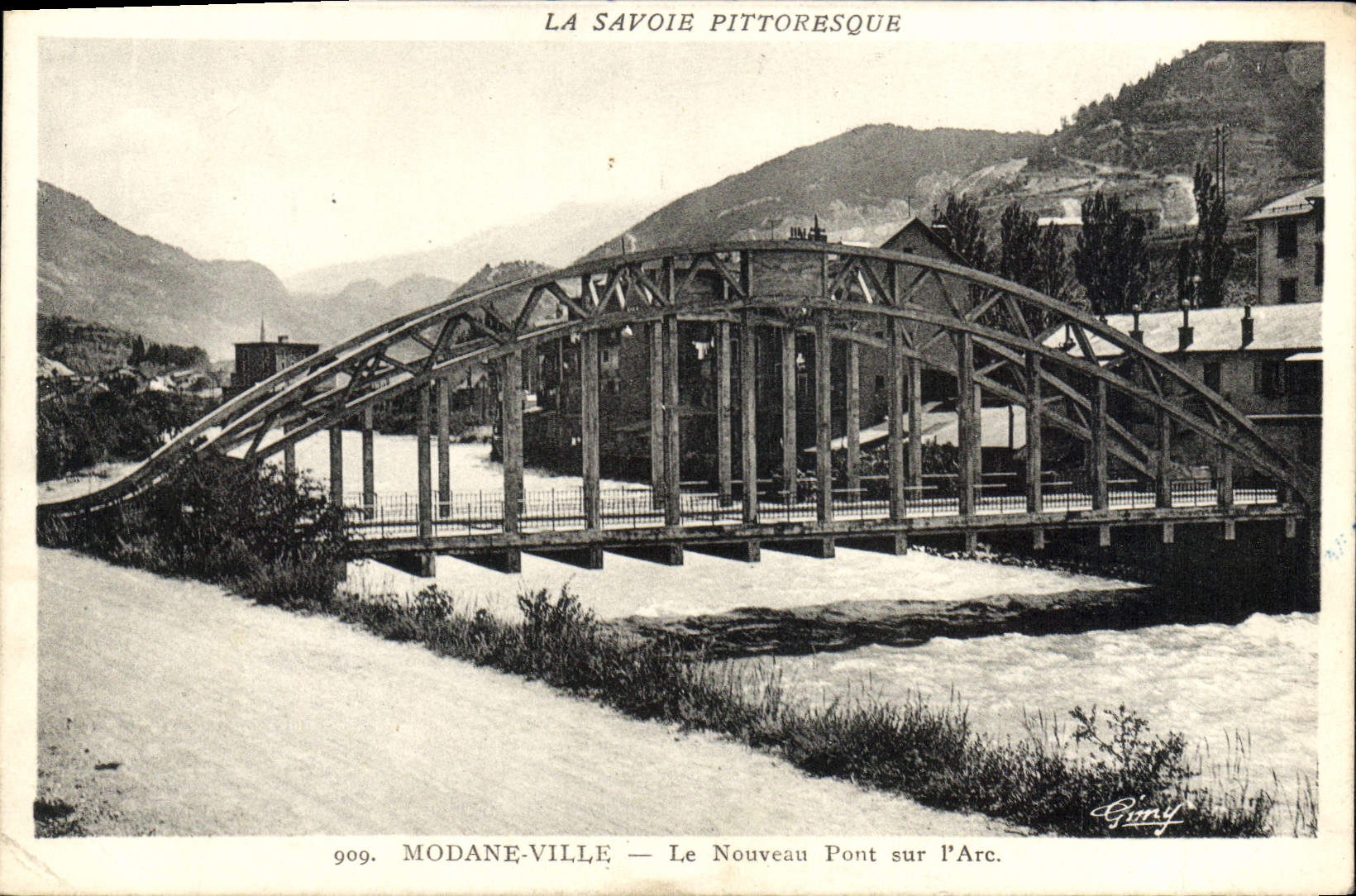CPA La Savoie Pittoresque Modane Ville le Nouveau pont sur l'Arc 