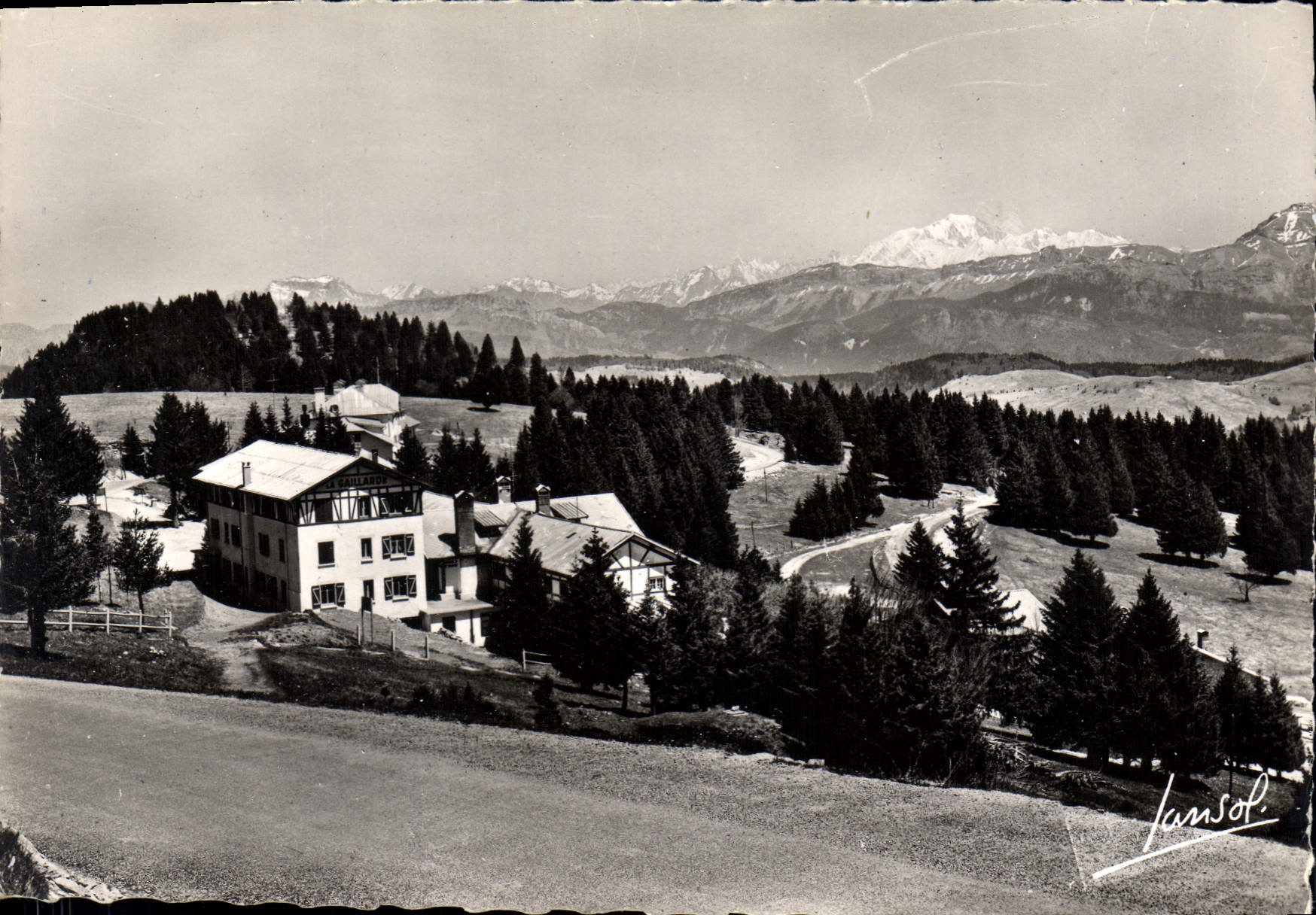 CPSM Aix les Bains le Revard Savoie le plateau du Revard et le Mont Blanc
