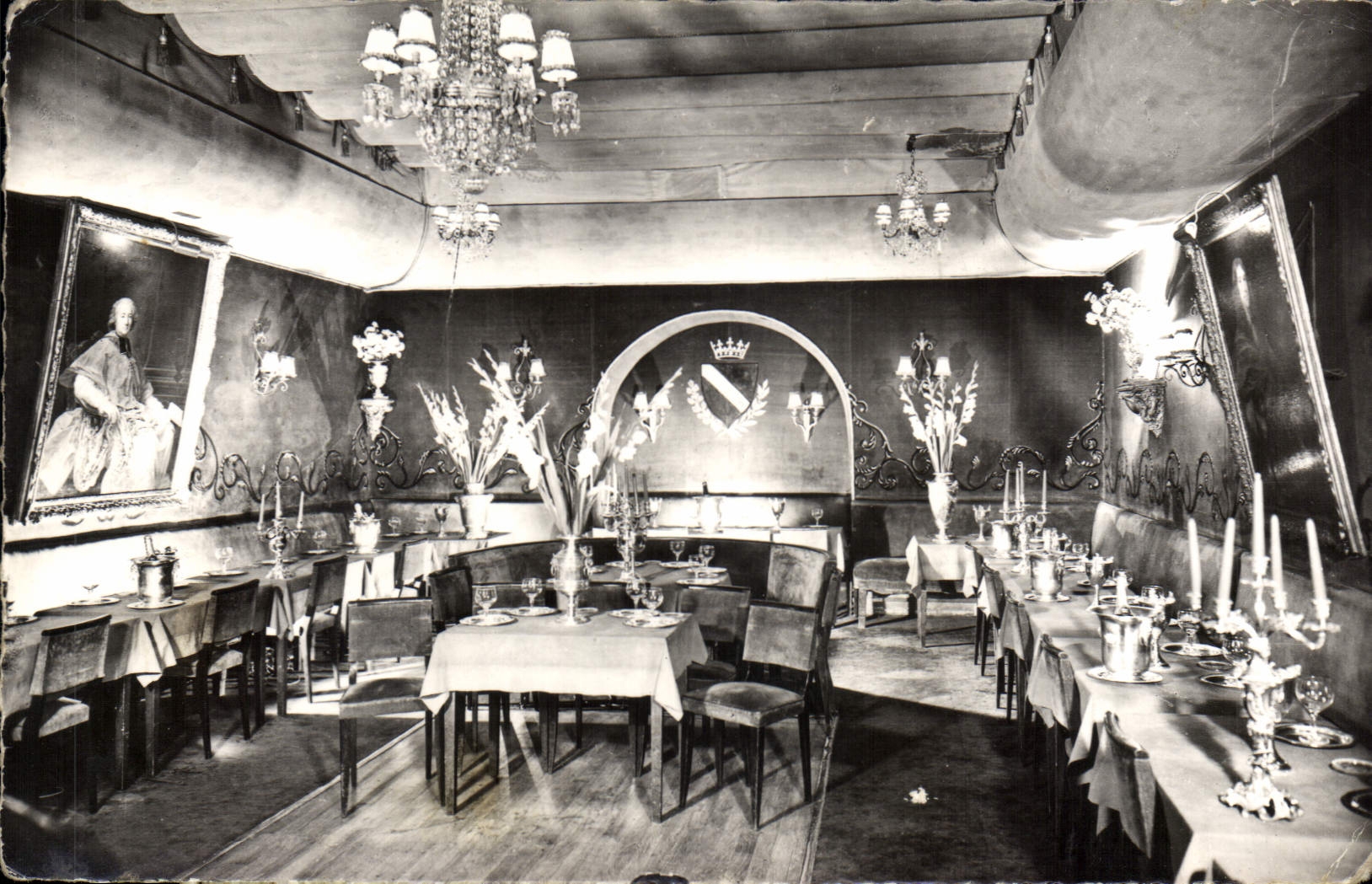 CPA Cabaret Monseigneur rue d'Amsterdam Paris