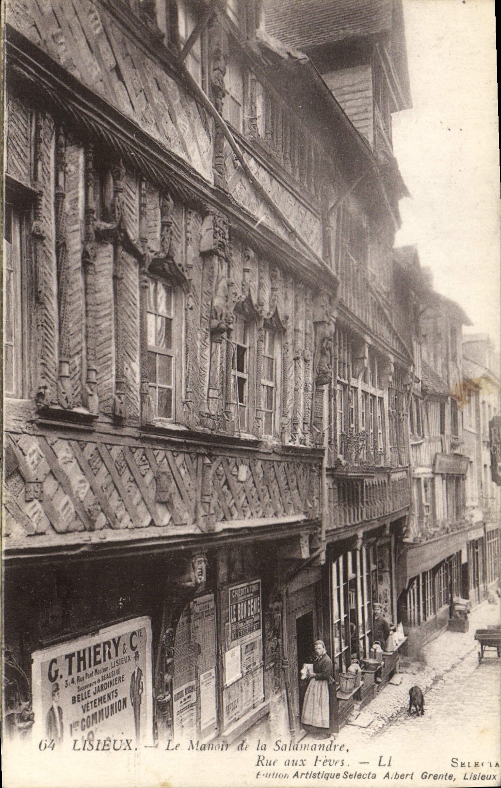 CPA Lisieux Le Maison de la Salamandre 