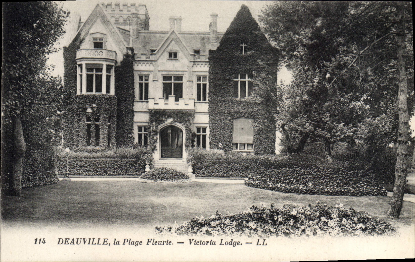 CPA Deauville la Plage Fleurie Victoria Lodge