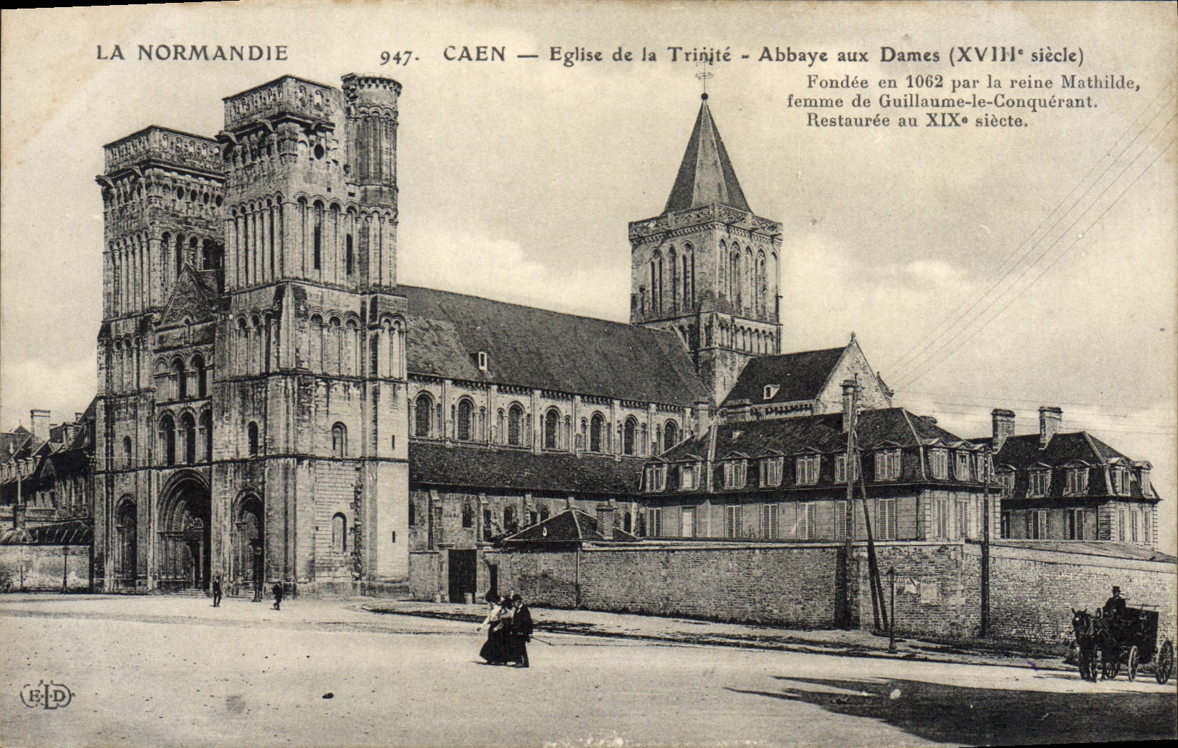 CPA La Normandie Caen Eglise de la Trinite Abbaye aux Dames