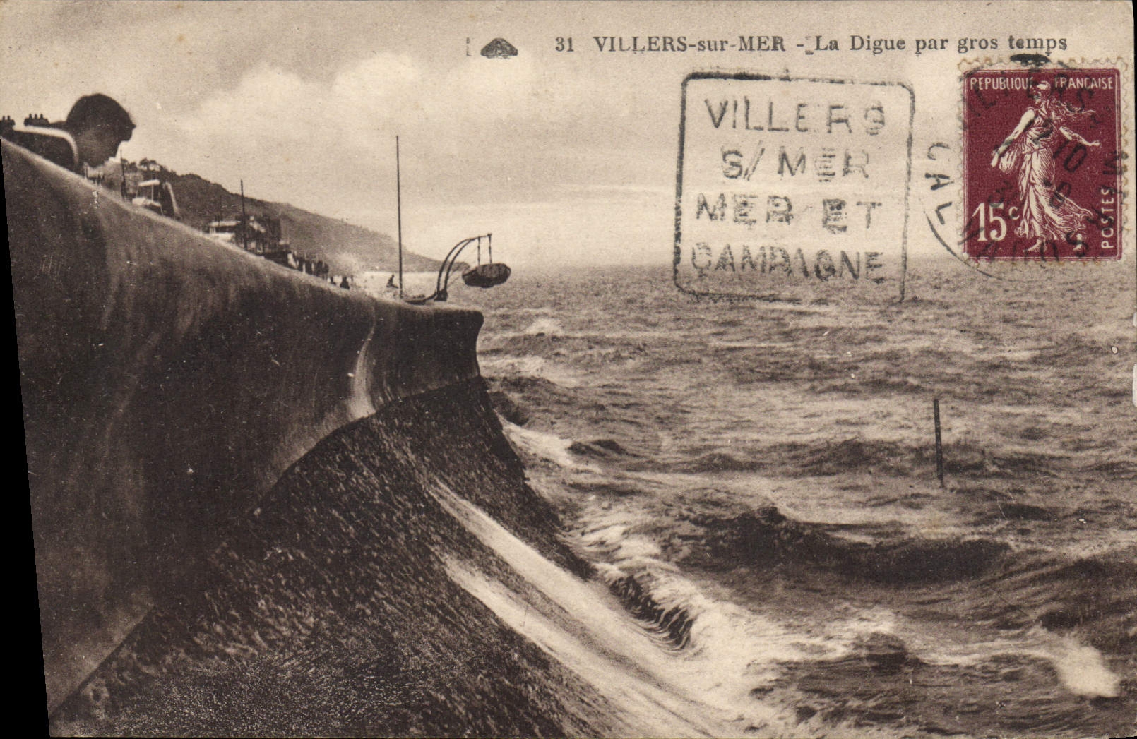 CPA Villers sur Mer La Digue par gros temps