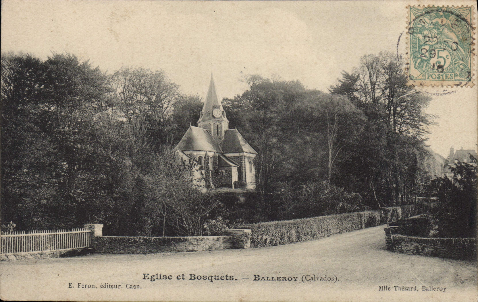 CPA Eglise et Bosquets Balleroy Calvados 