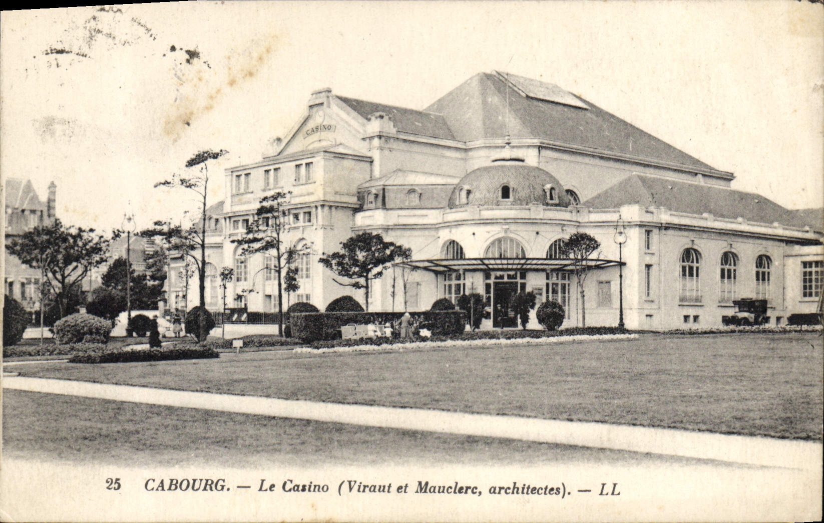 CPA Cabourg le casino Viraut et Mauclerc architectes
