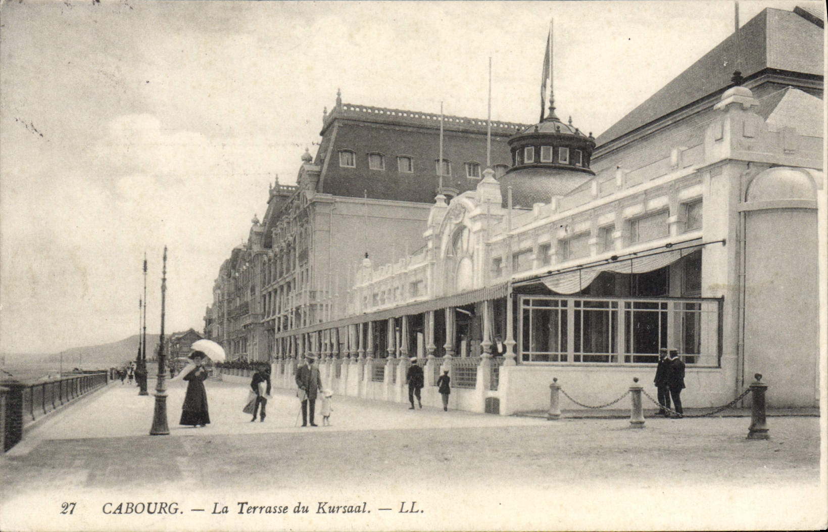 CPA Cabourg la Terrase du Kursaal 