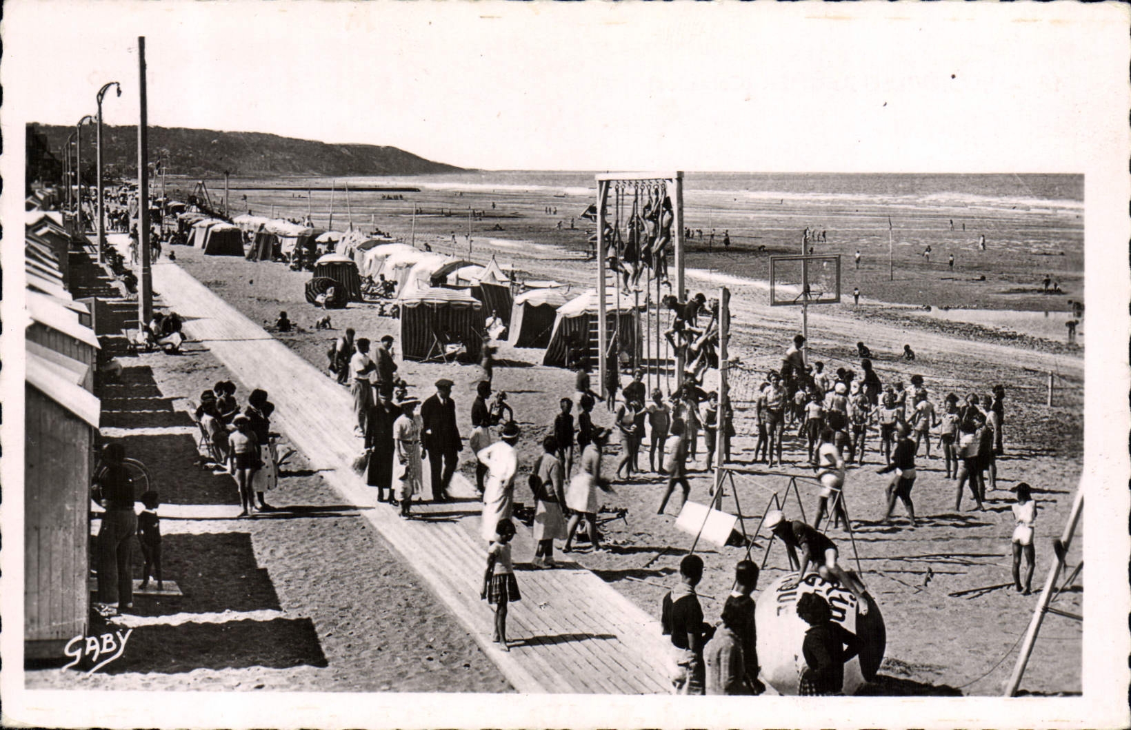 CPA Blonville sur Mer Calvados la plage 