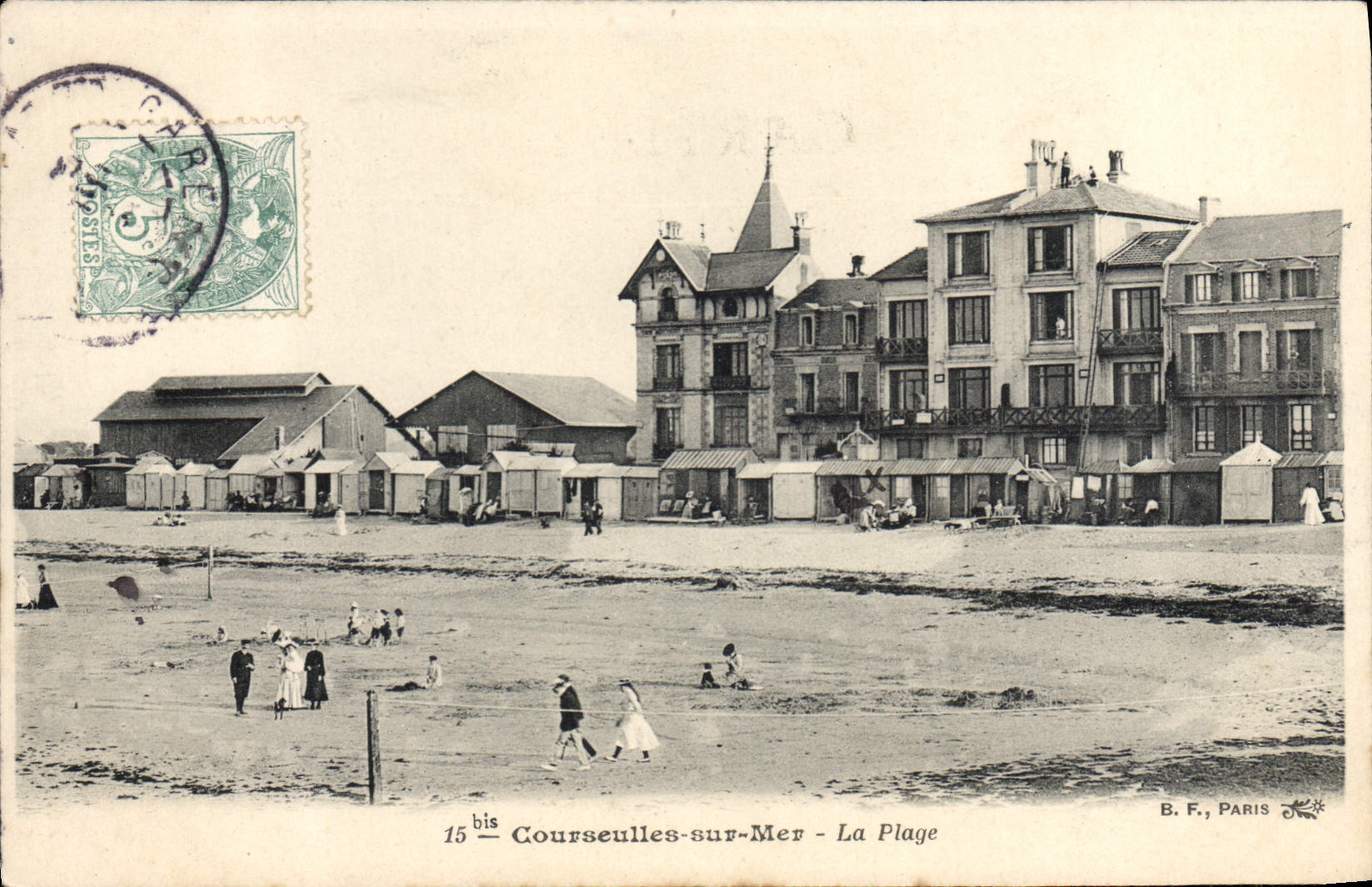 CPA Courseulles sur mer la plage 