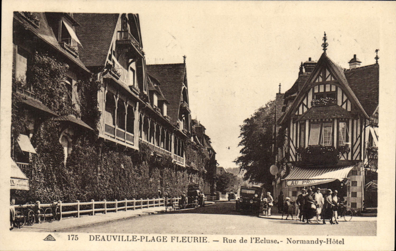 CPA Deauville Plage Fleurie Rue de l'Ecluse Normandy hotel