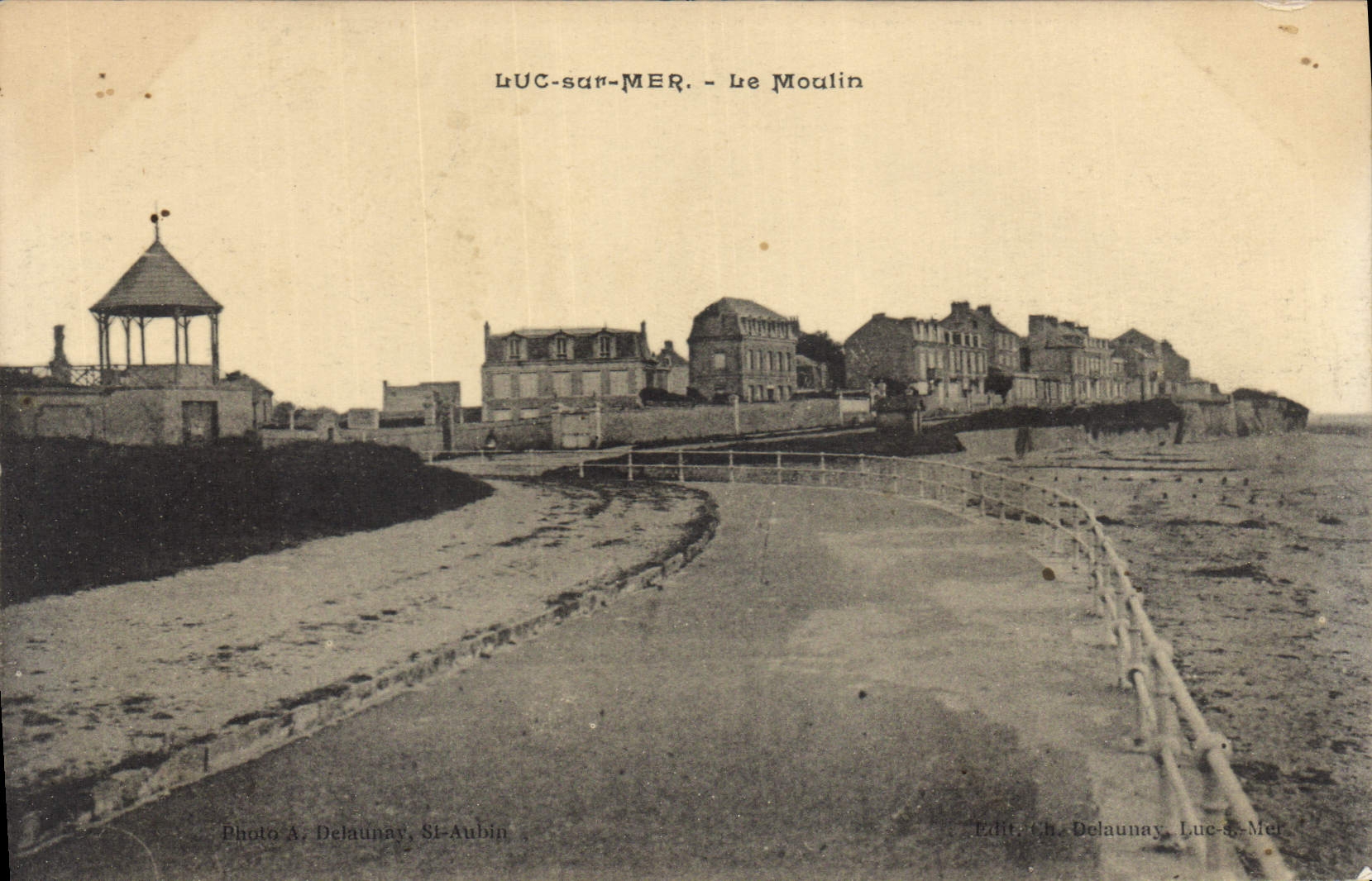 CPA Luc sur Mer le Moulin 