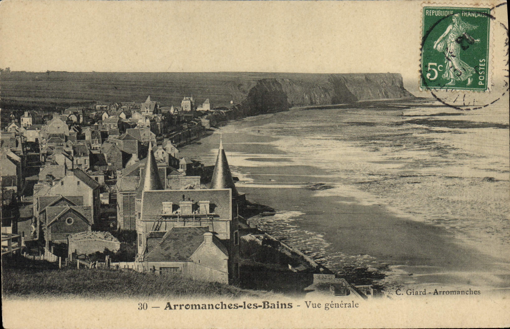 CPA Arromanches les Bains vue generale