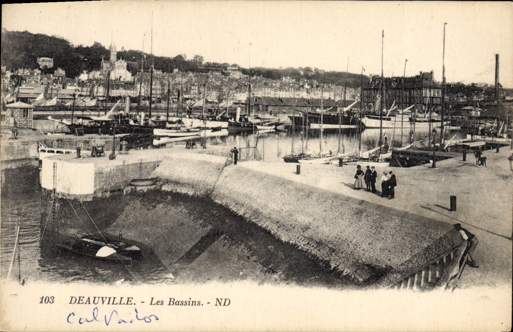 CPA Deauville les Bassins 