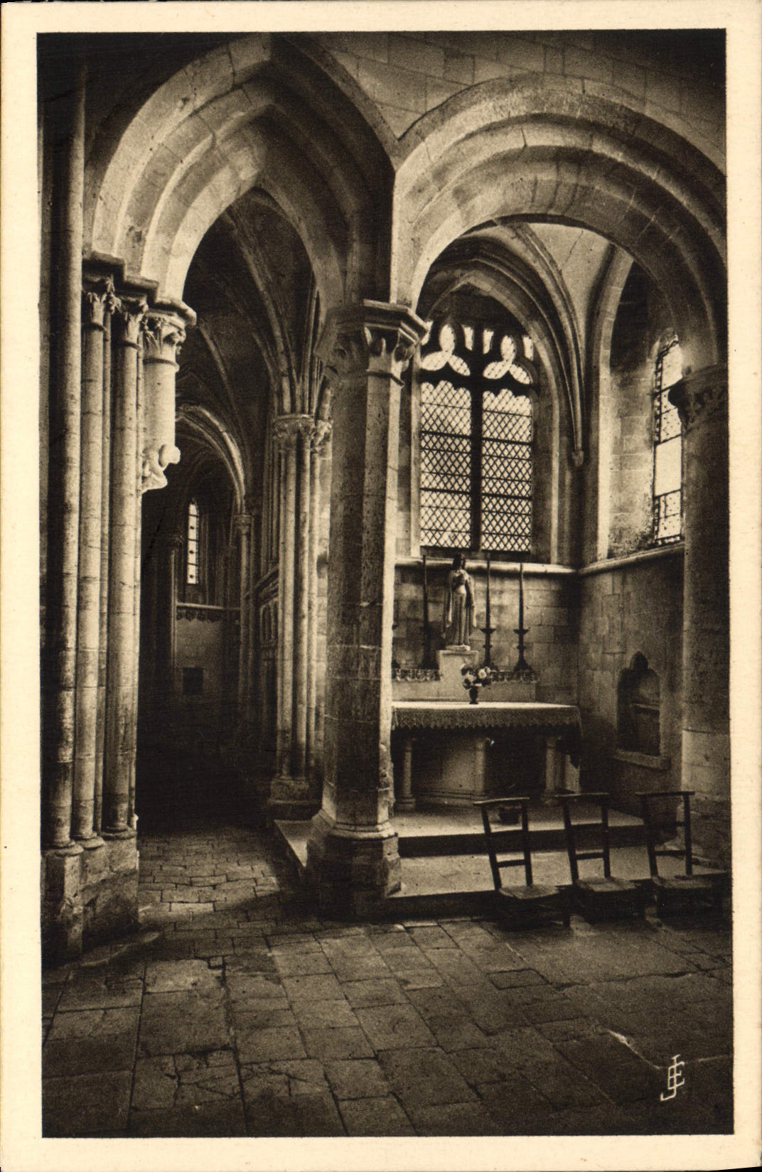 CPA Eglise de Norrey en Bessin pres Caen Calvados monument historique XIII siecle la chapelle Ste Ba