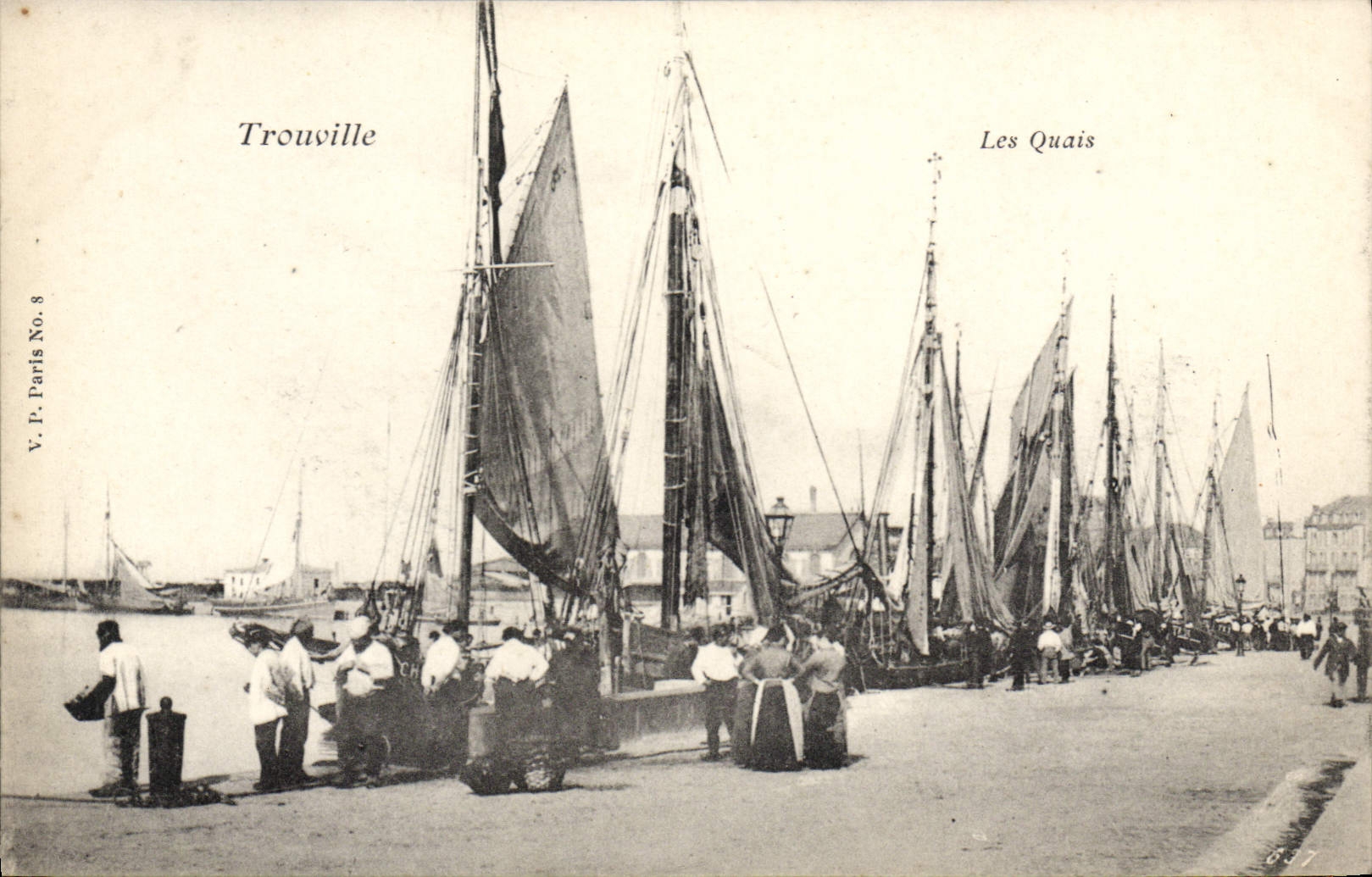 CPA Trouville la plage 