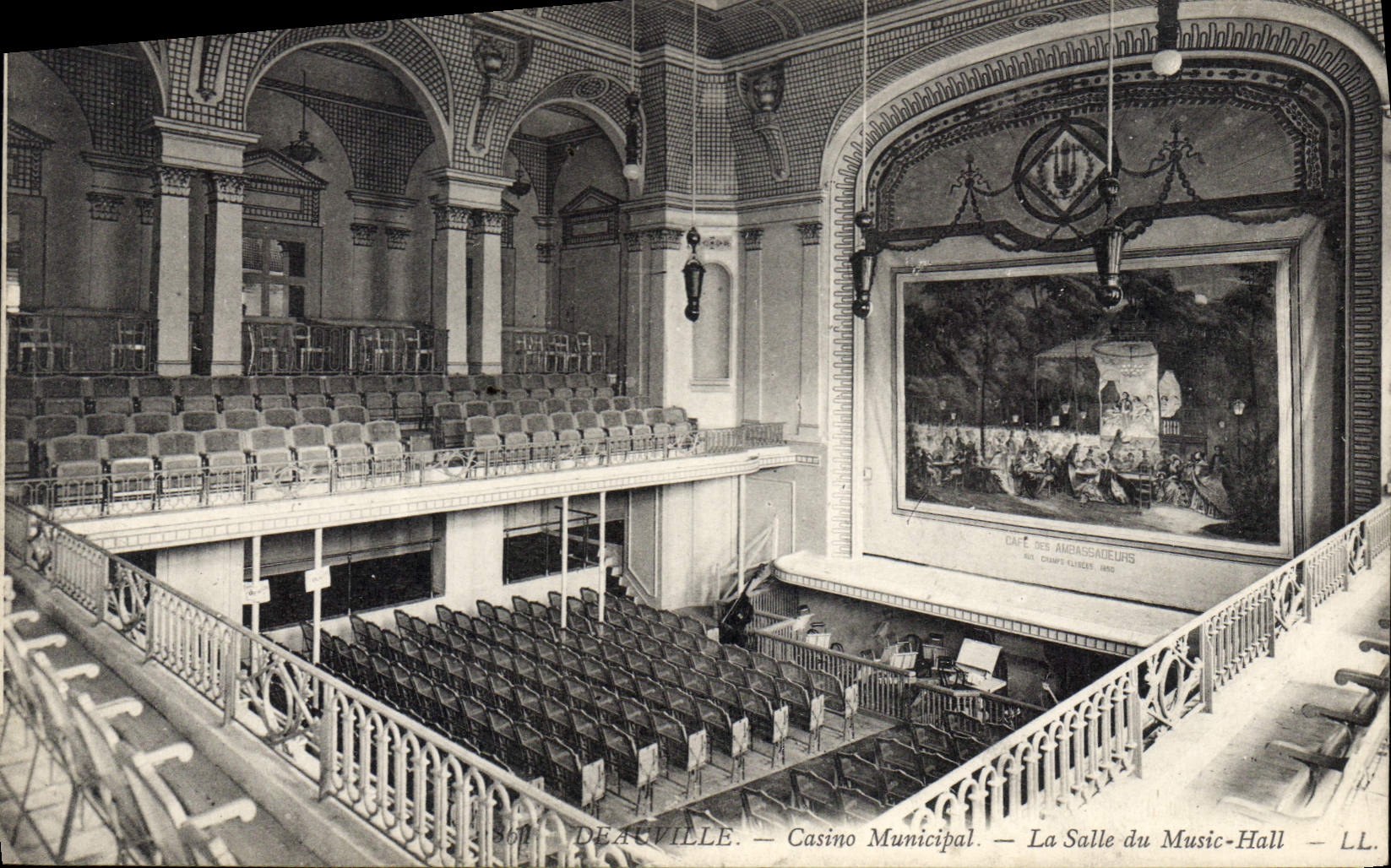 CPA Deauville Casino Municipal la salle du Music Hall