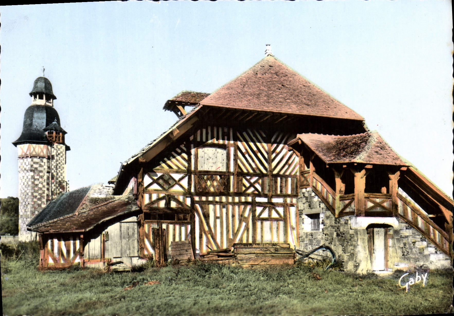 CPSM Manoir Normand Ancienne Gare de Trouville Deauville transferee au Val Gallerand