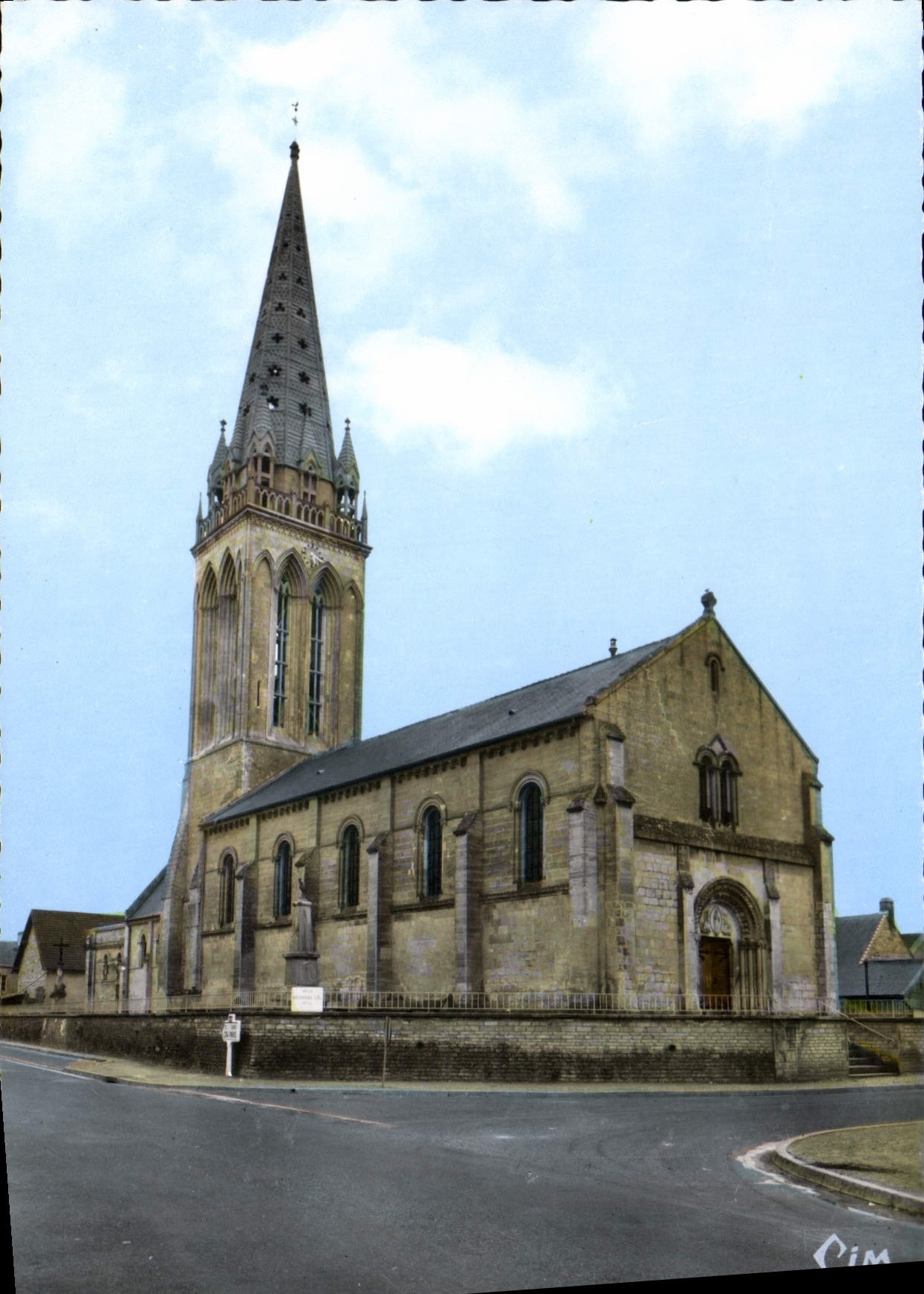 CPSM Bretteville l'Orqueilleuse Calvados l'eglise