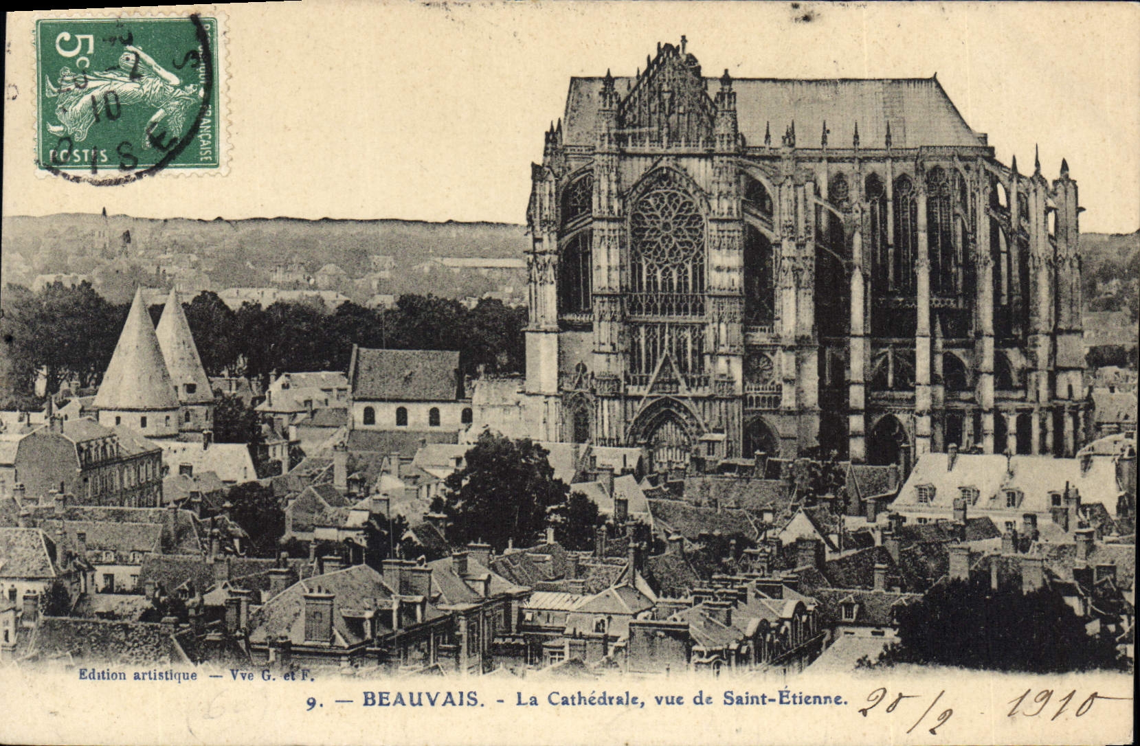 CPA Vieux Beauvais la Cathedrale vue de St Etienne