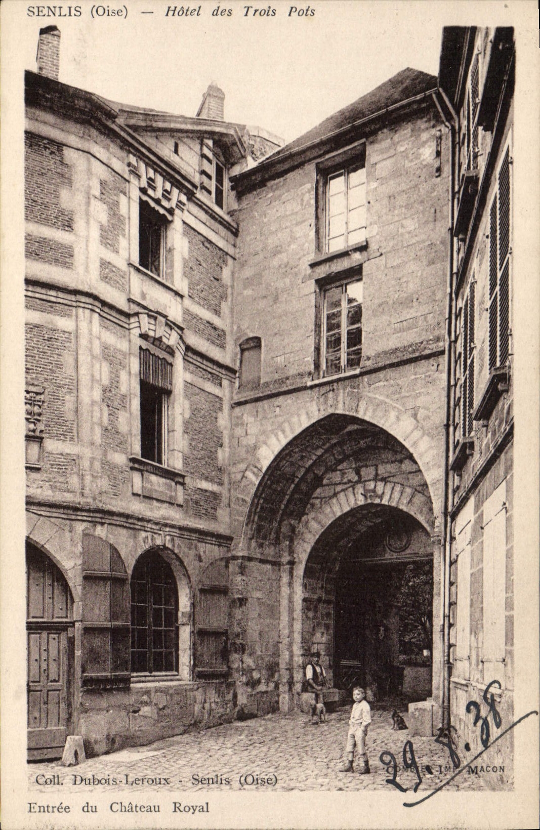 CPA Senlis Oise Hotel des Trois Pots 