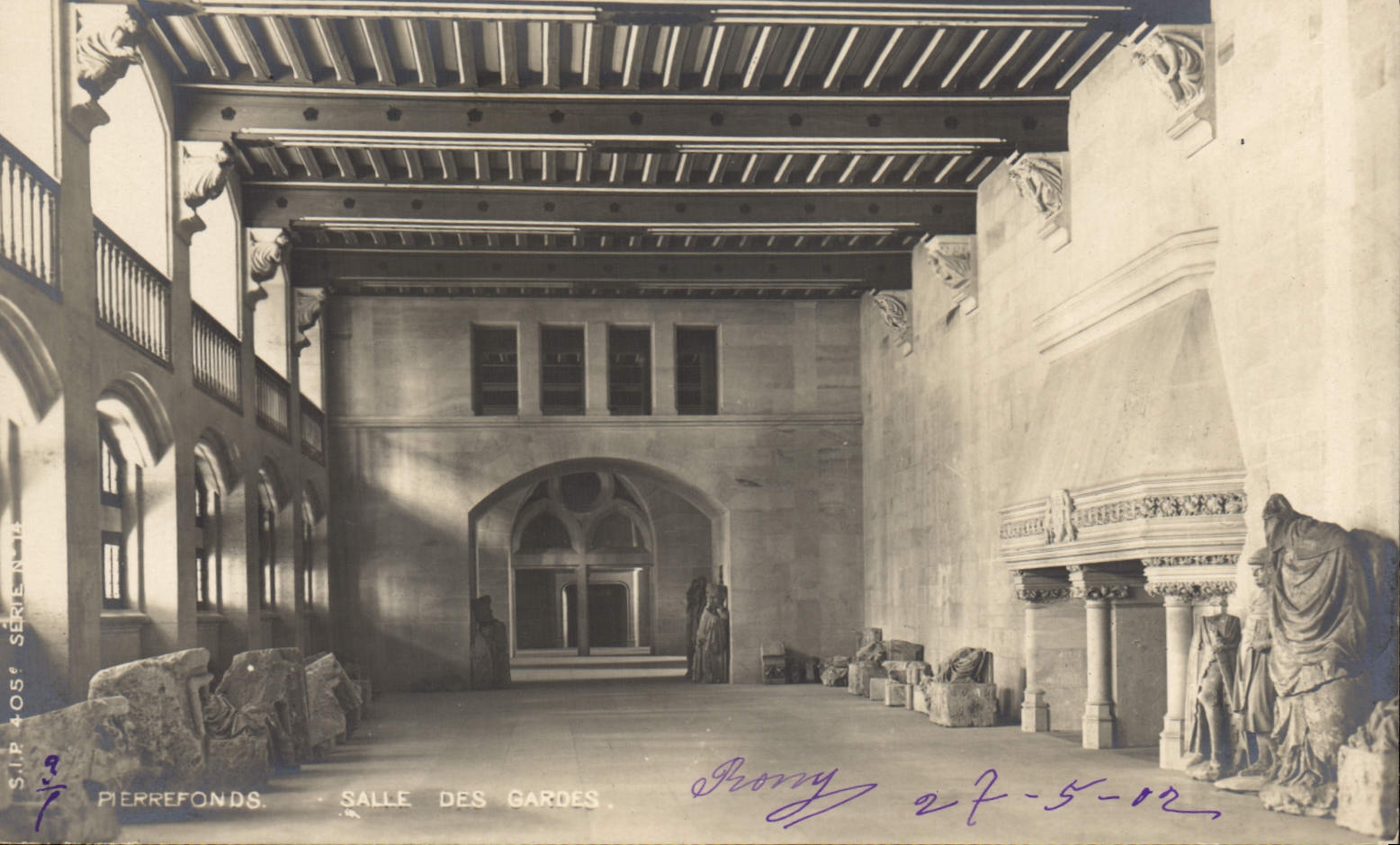 CPA Pierrefonds Salle des 