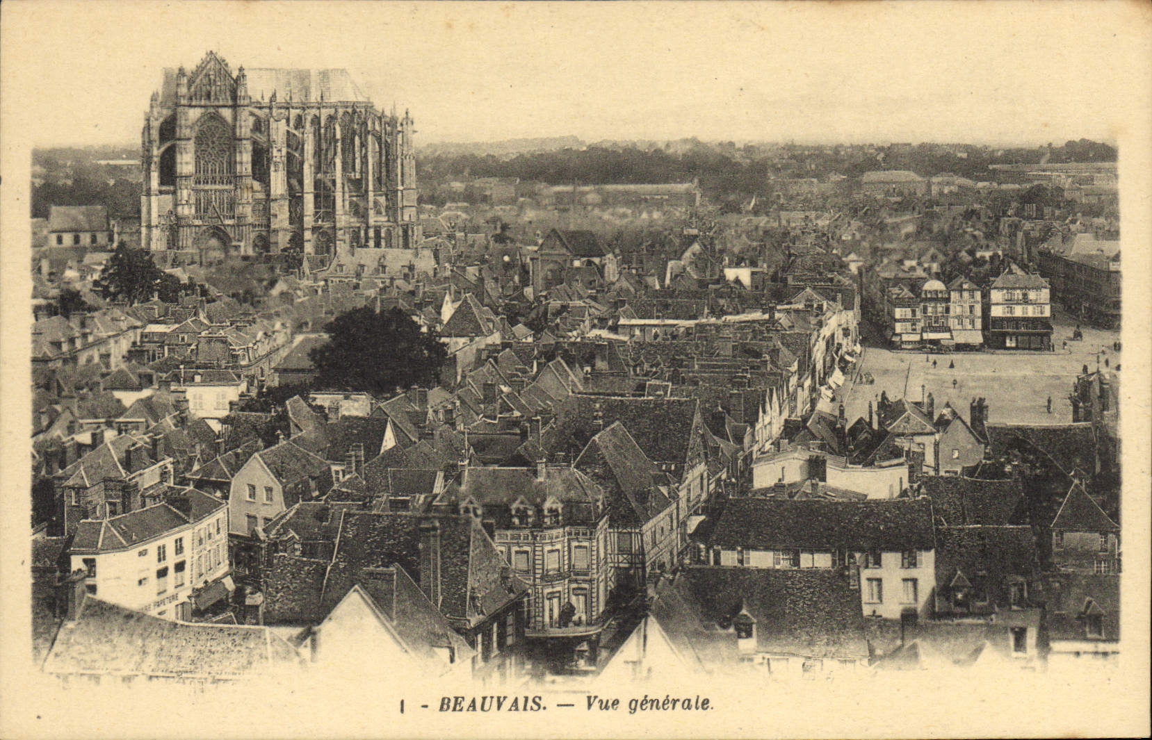 CPA Beauvais Vue generale 
