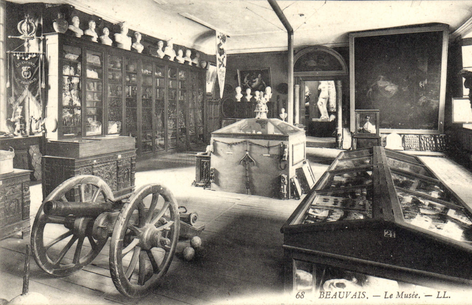 CPA Beauvais Le Musee 