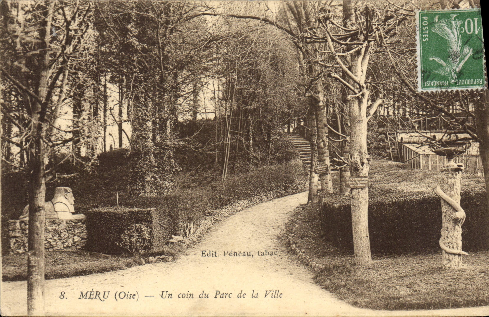 CPA Meru Oise Un coin du Parc de la Ville 